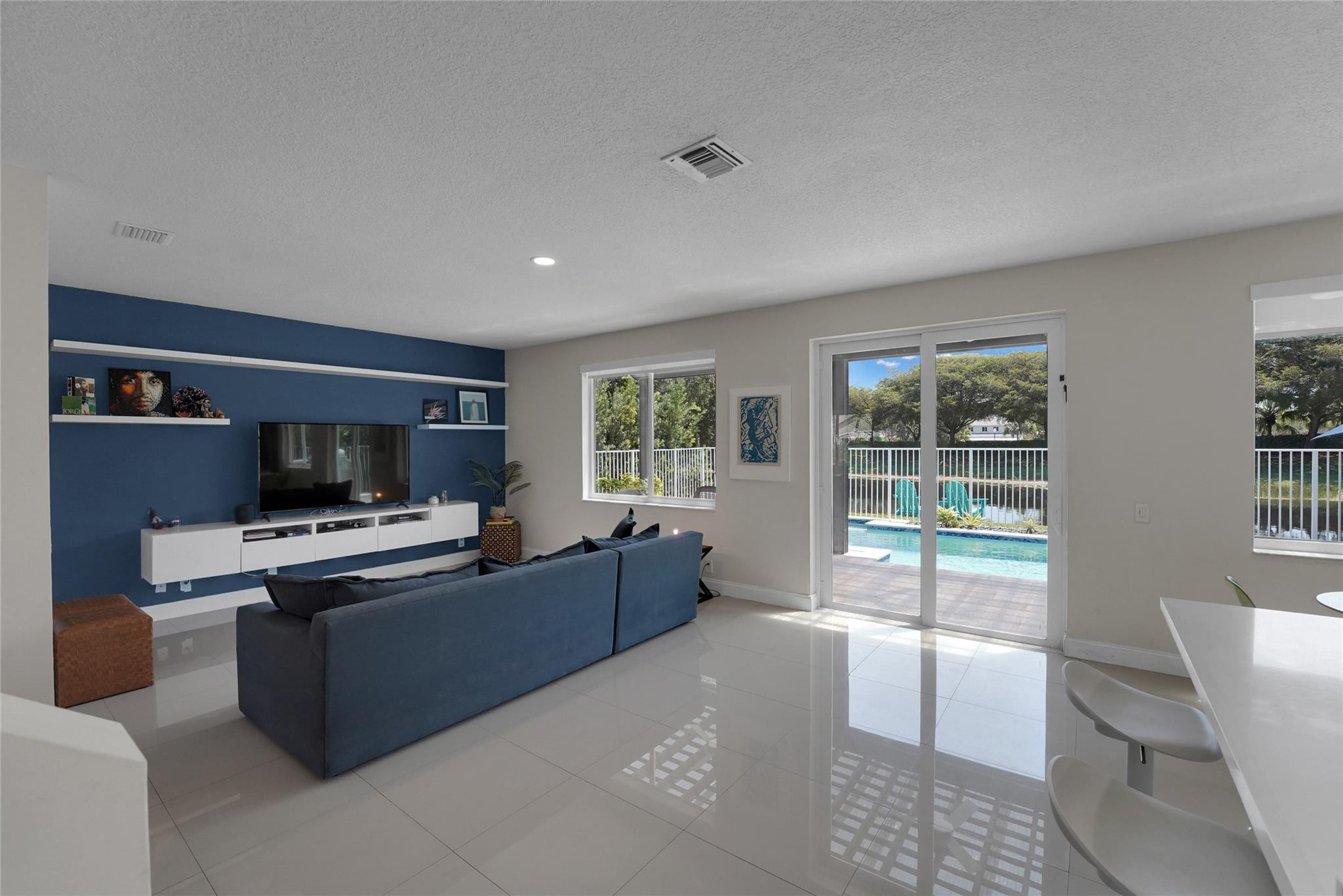 SECTOR 2-PARCELS 11 27 28 & 29 - Residential Lease