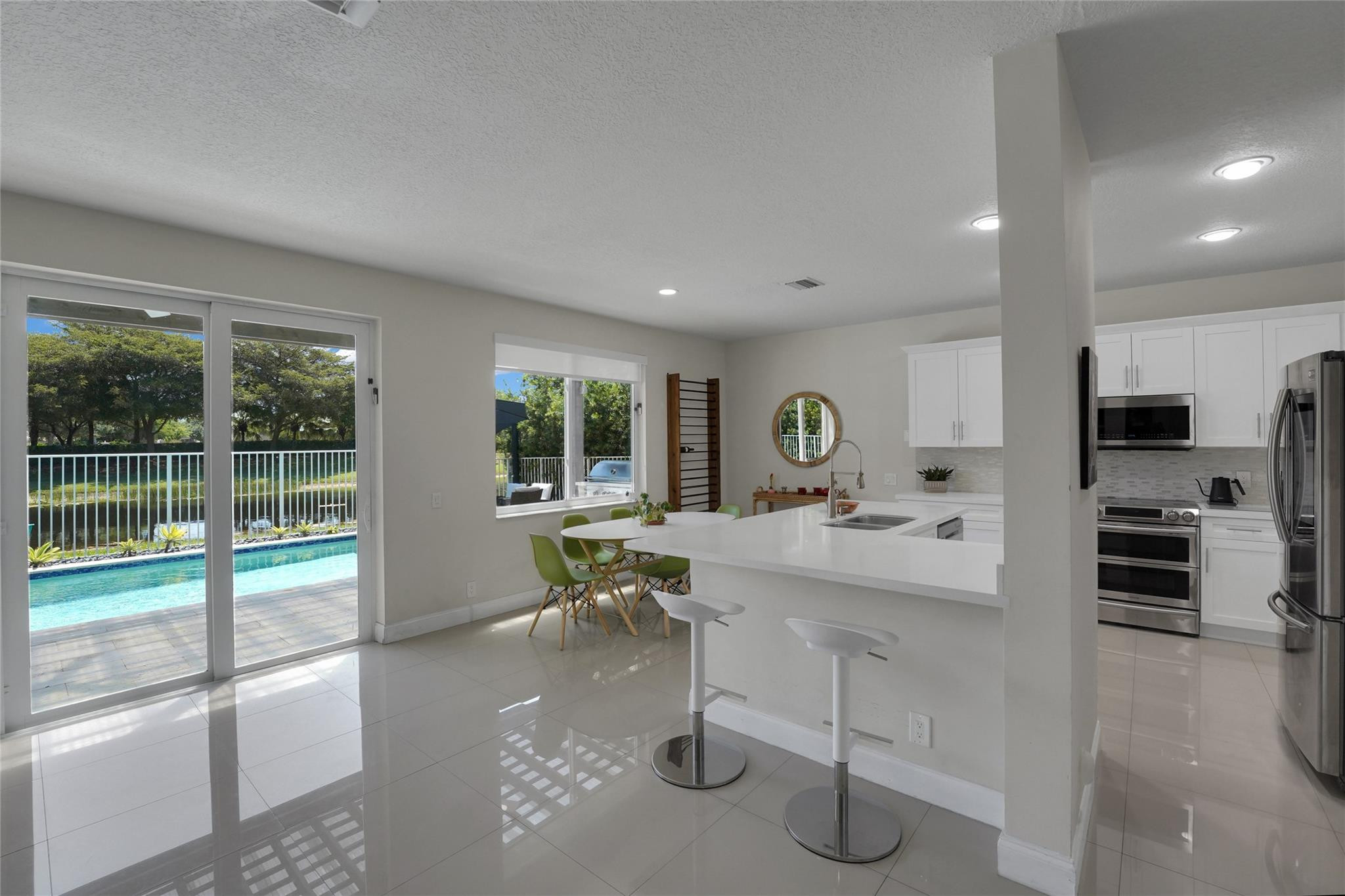 SECTOR 2-PARCELS 11 27 28 & 29 - Residential Lease