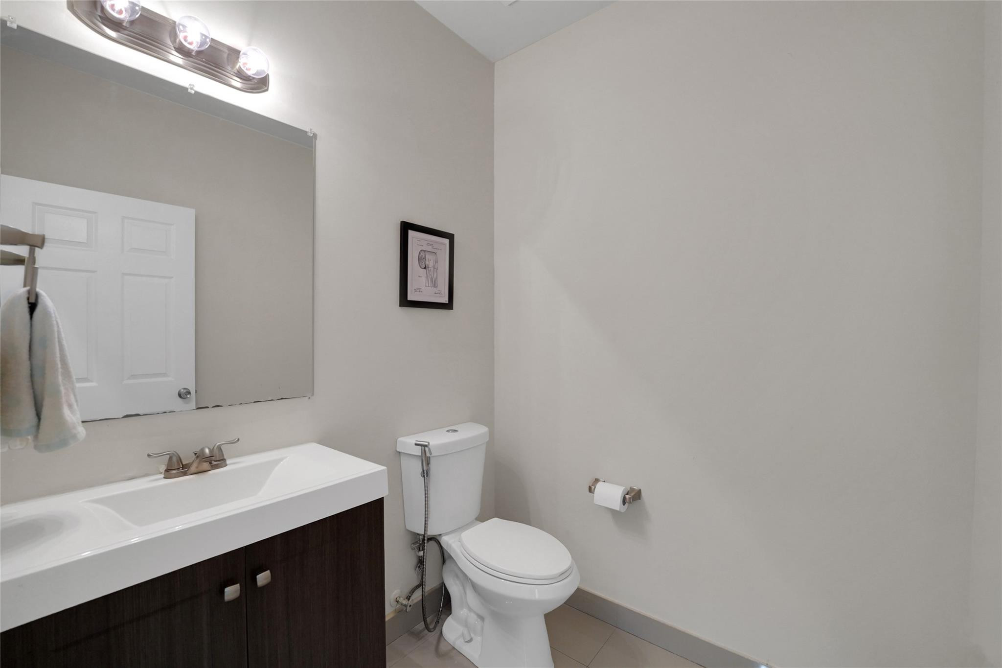 SECTOR 2-PARCELS 11 27 28 & 29 - Residential Lease