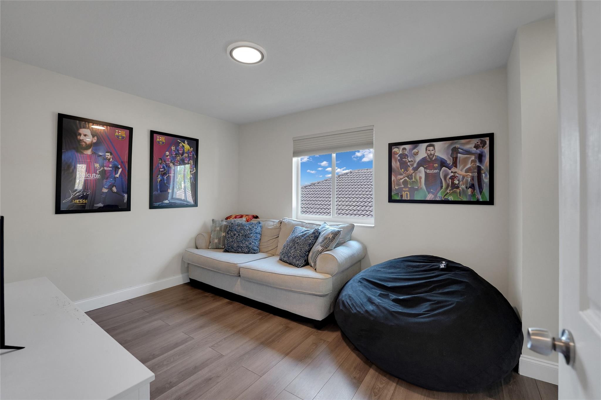 SECTOR 2-PARCELS 11 27 28 & 29 - Residential Lease
