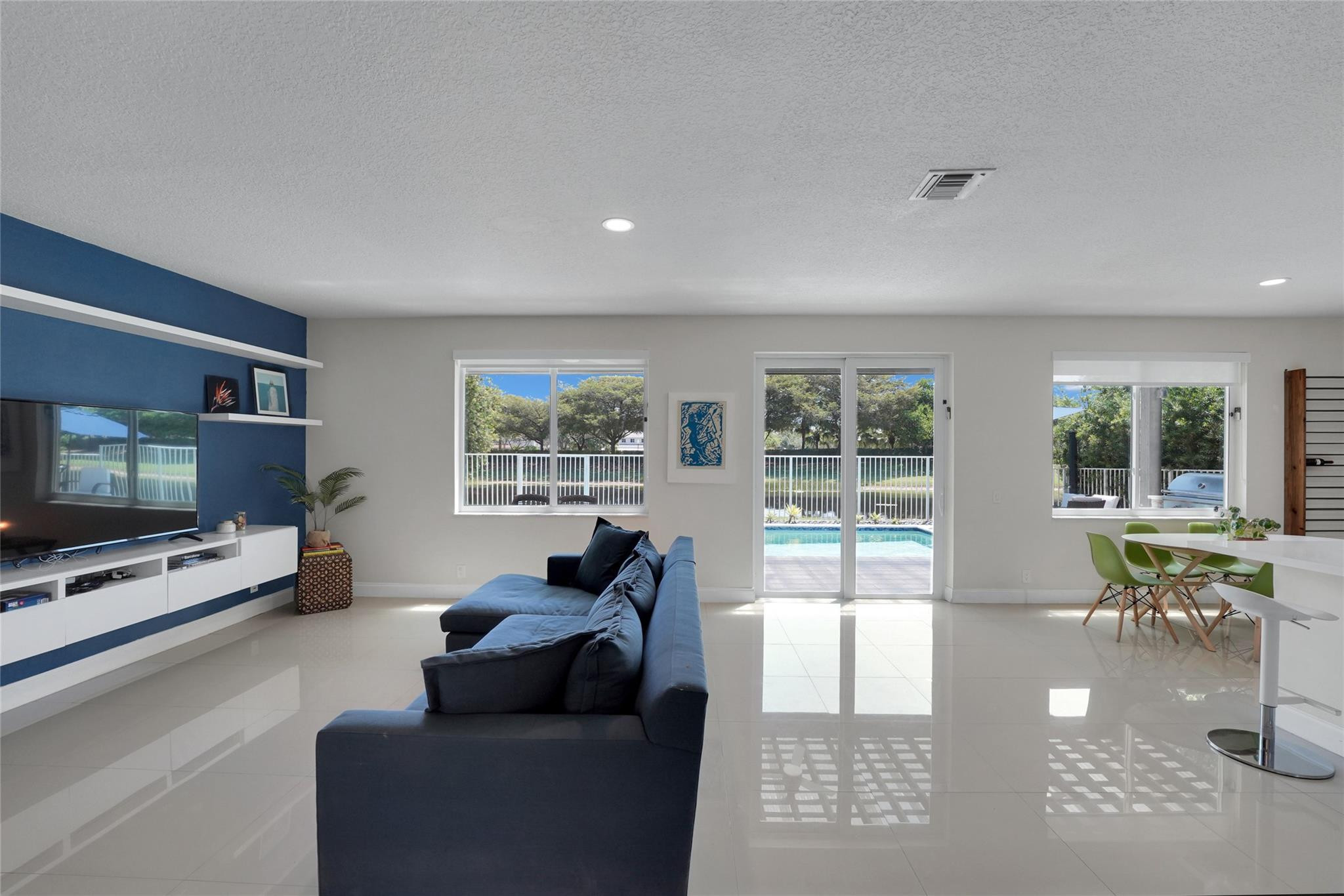 SECTOR 2-PARCELS 11 27 28 & 29 - Residential Lease