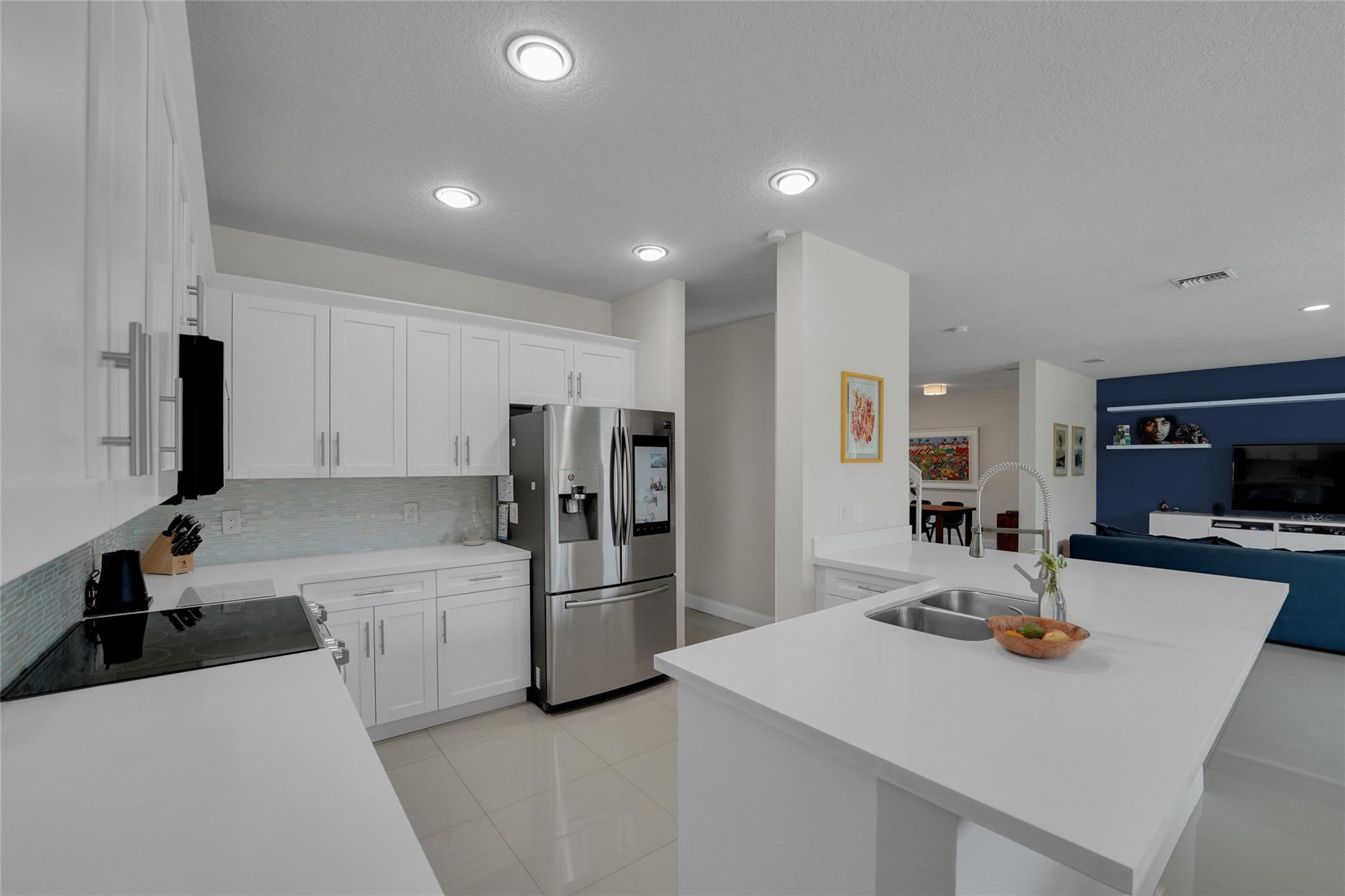 SECTOR 2-PARCELS 11 27 28 & 29 - Residential Lease