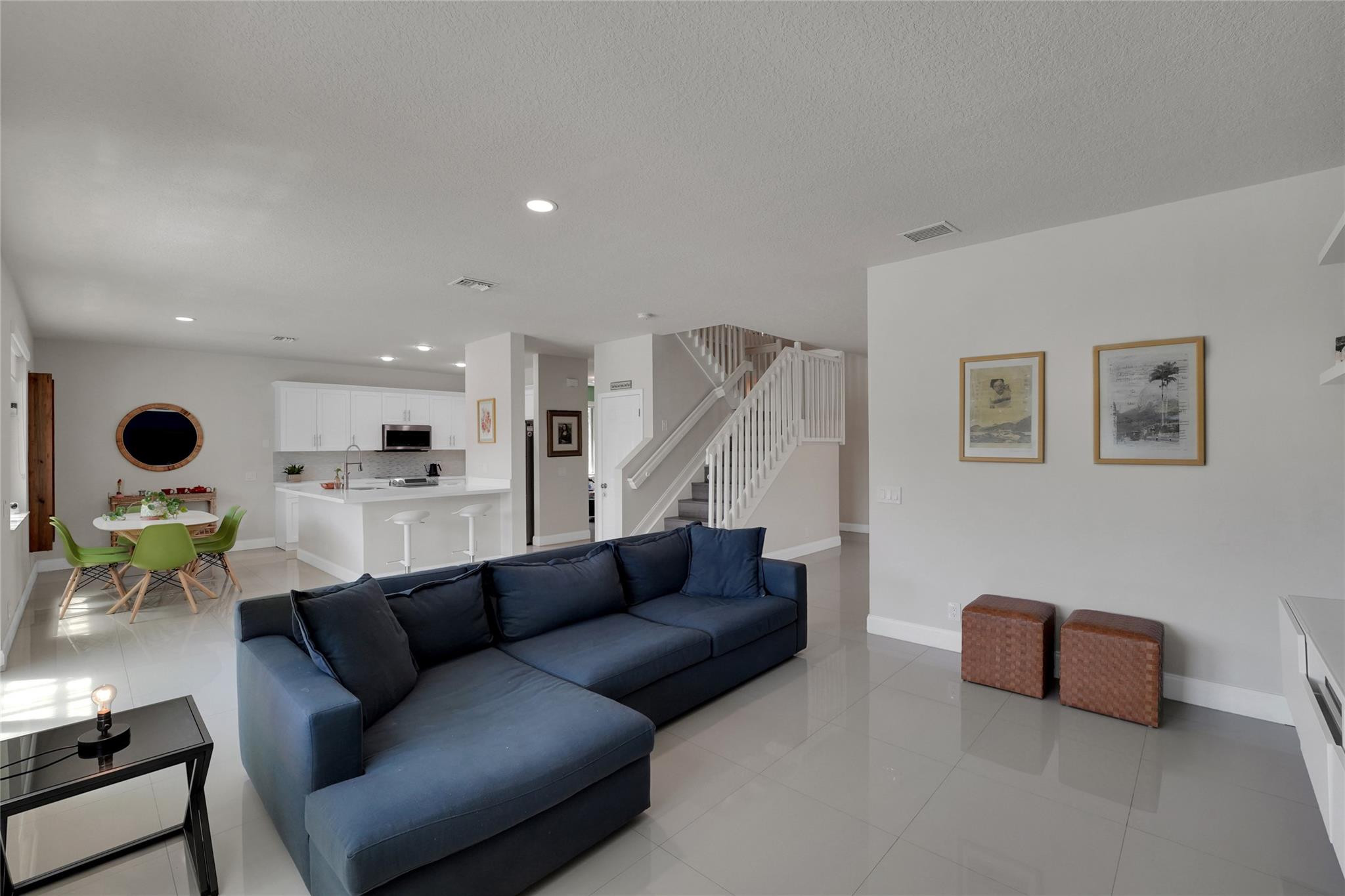SECTOR 2-PARCELS 11 27 28 & 29 - Residential Lease