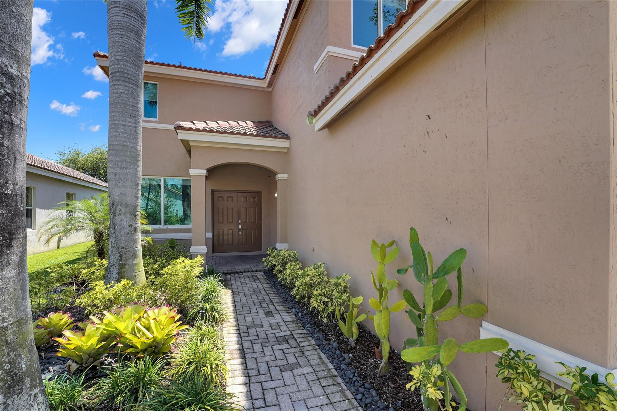 SECTOR 2-PARCELS 11 27 28 & 29 - Residential Lease