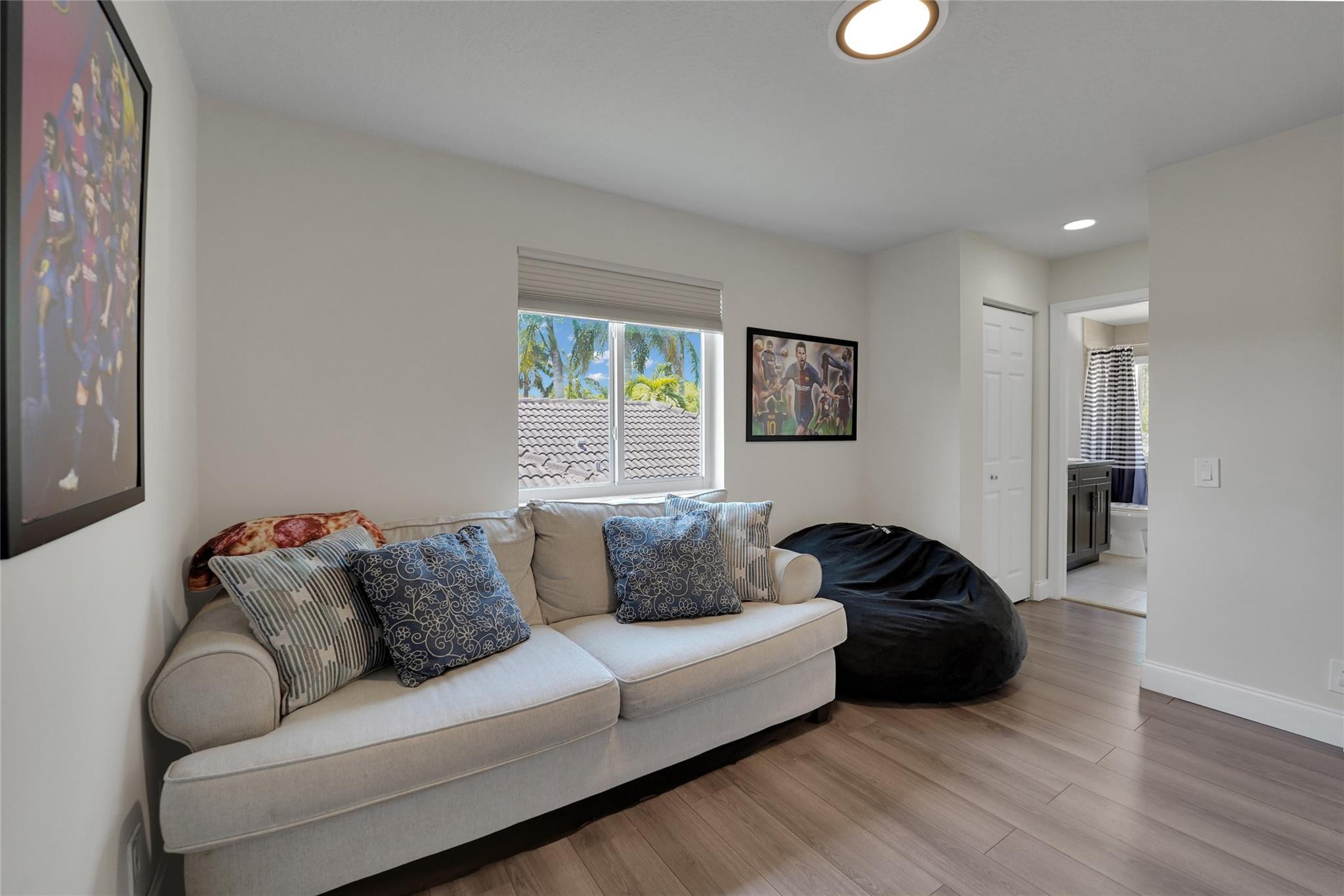 SECTOR 2-PARCELS 11 27 28 & 29 - Residential Lease