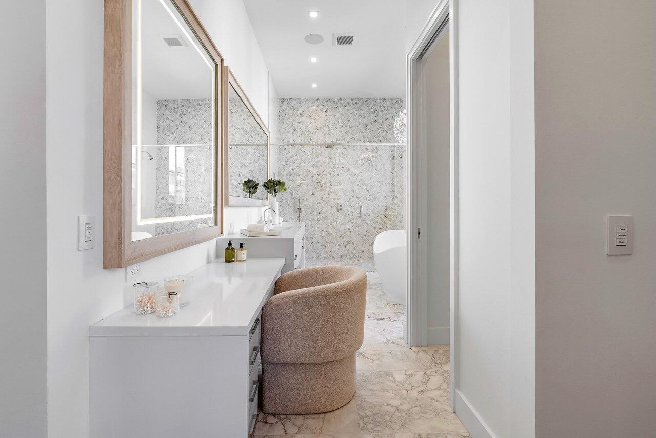 BLUE CYPRESS REPL AT PALM BEACH POLO & COUNTRY CLU - Residential