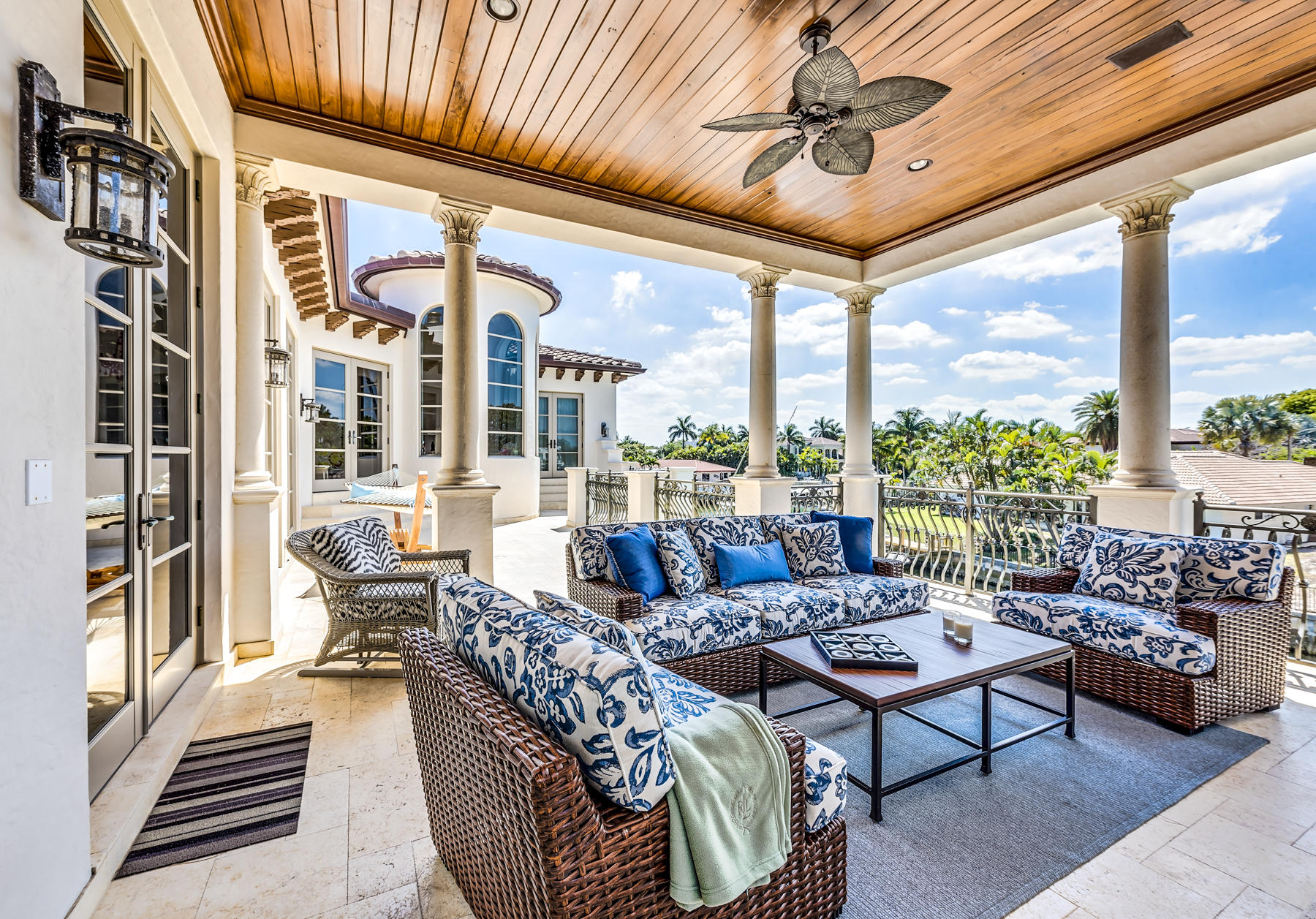 SUN AND SURF CLUB COMMUNITY - Residential