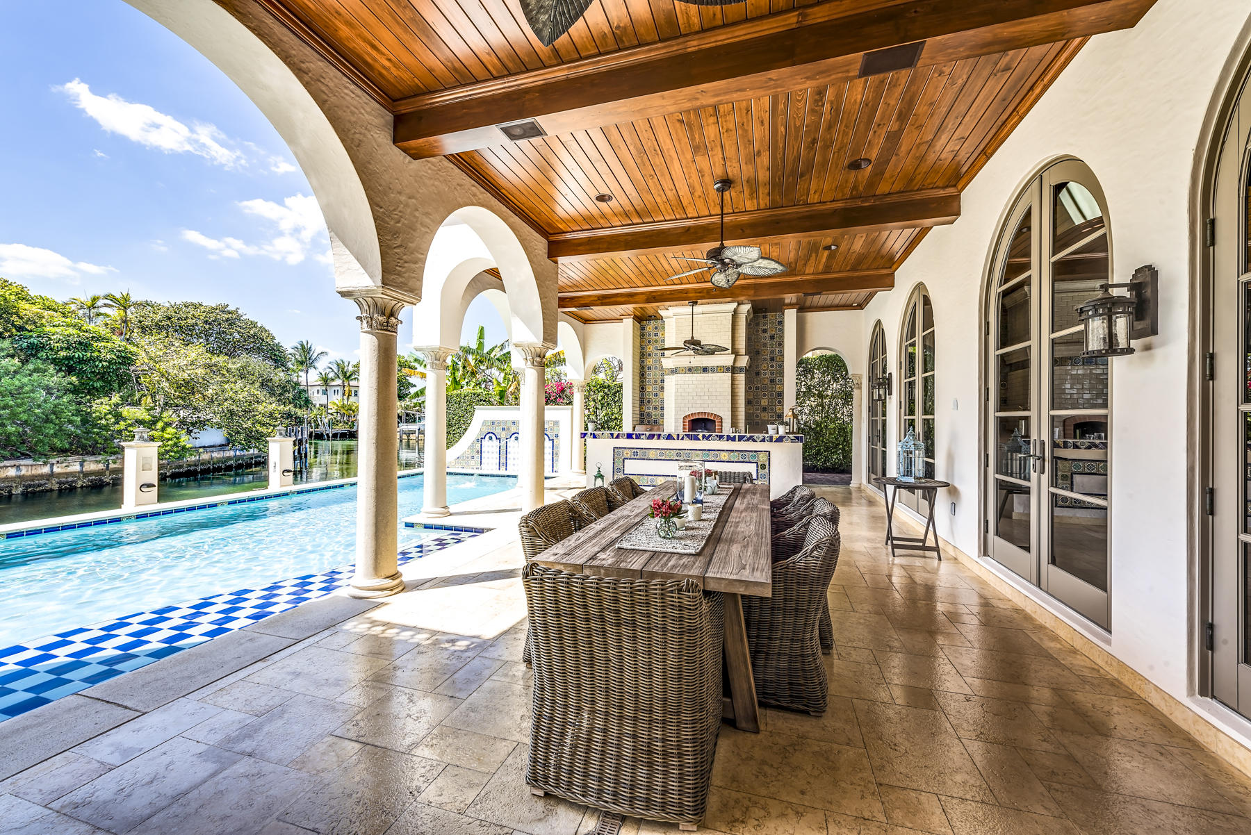 SUN AND SURF CLUB COMMUNITY - Residential