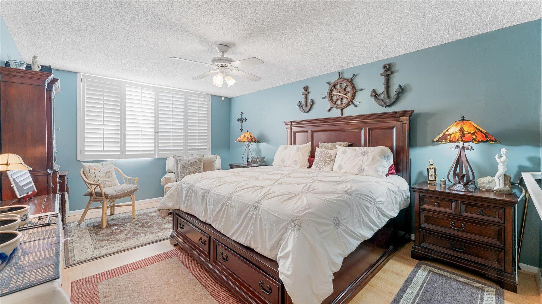 HALF MOON BAY CONDO - Residential