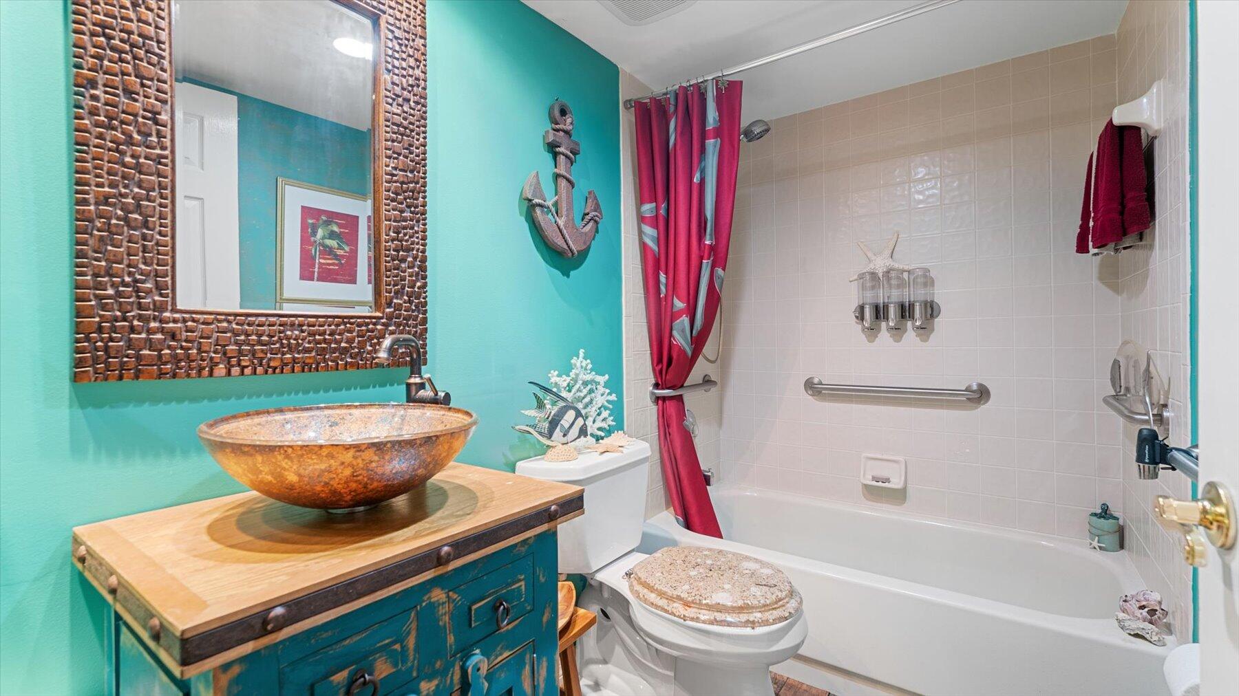 HALF MOON BAY CONDO - Residential