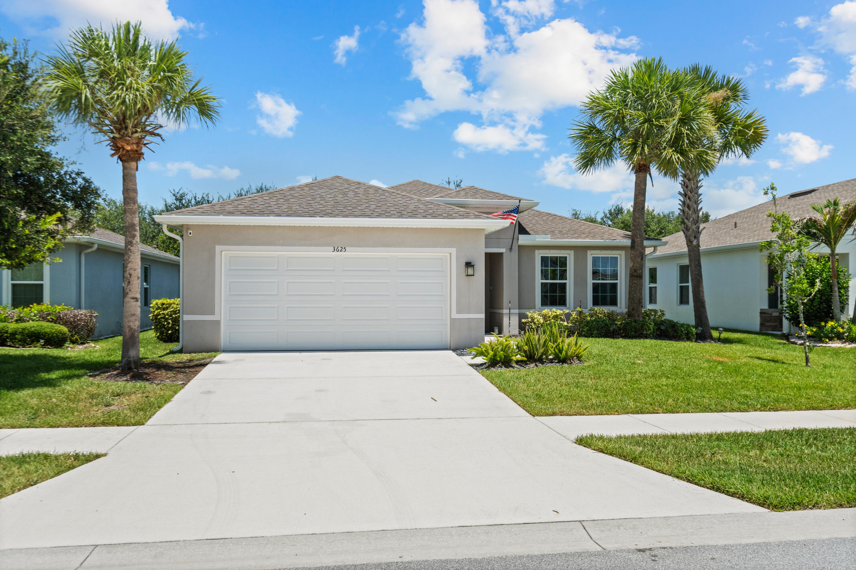 CARRIAGE POINTE ESTATES REPLAT - Residential