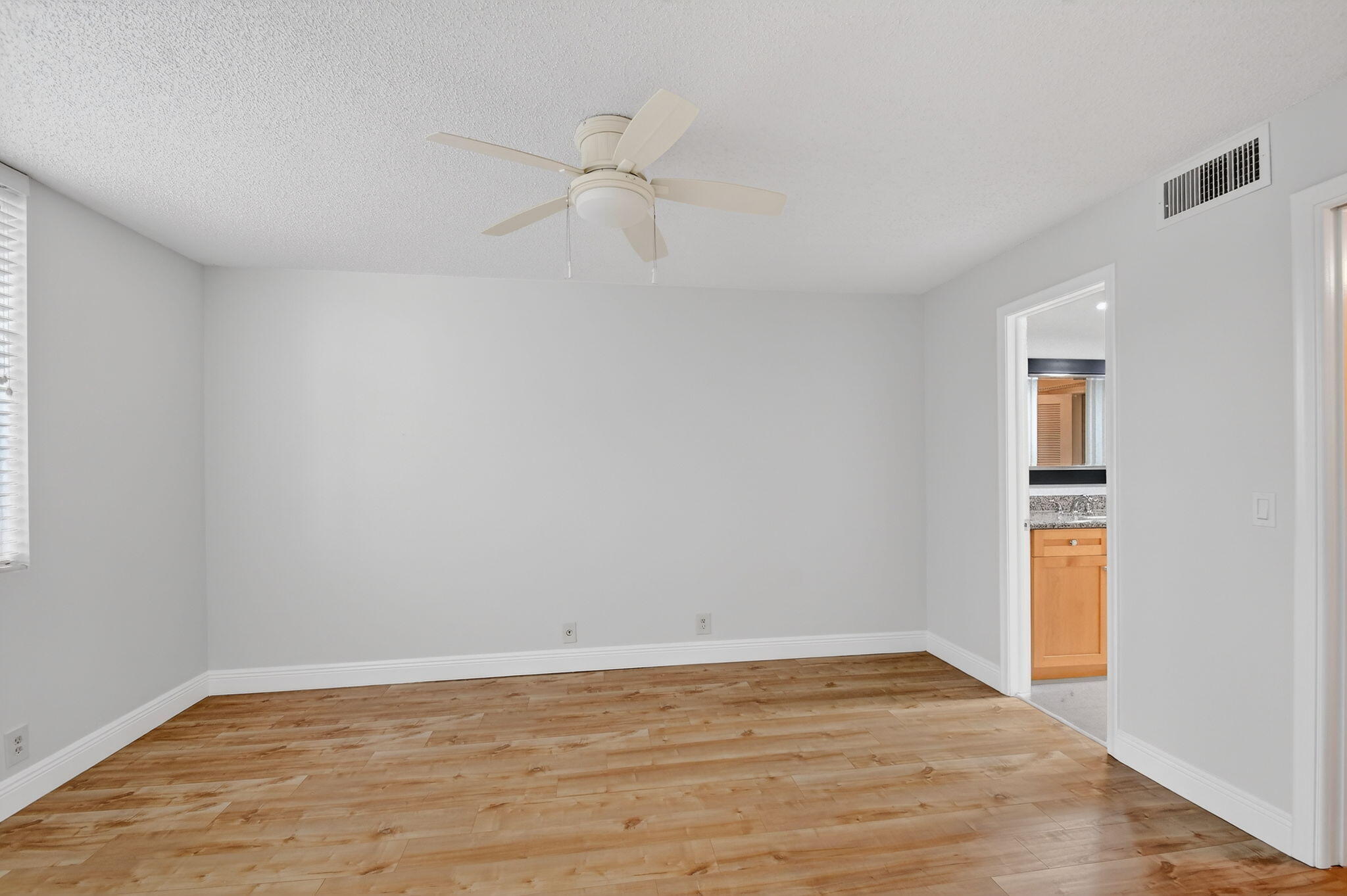 FOUNTAINS OF PALM BEACH CONDO 7 - Residential Lease