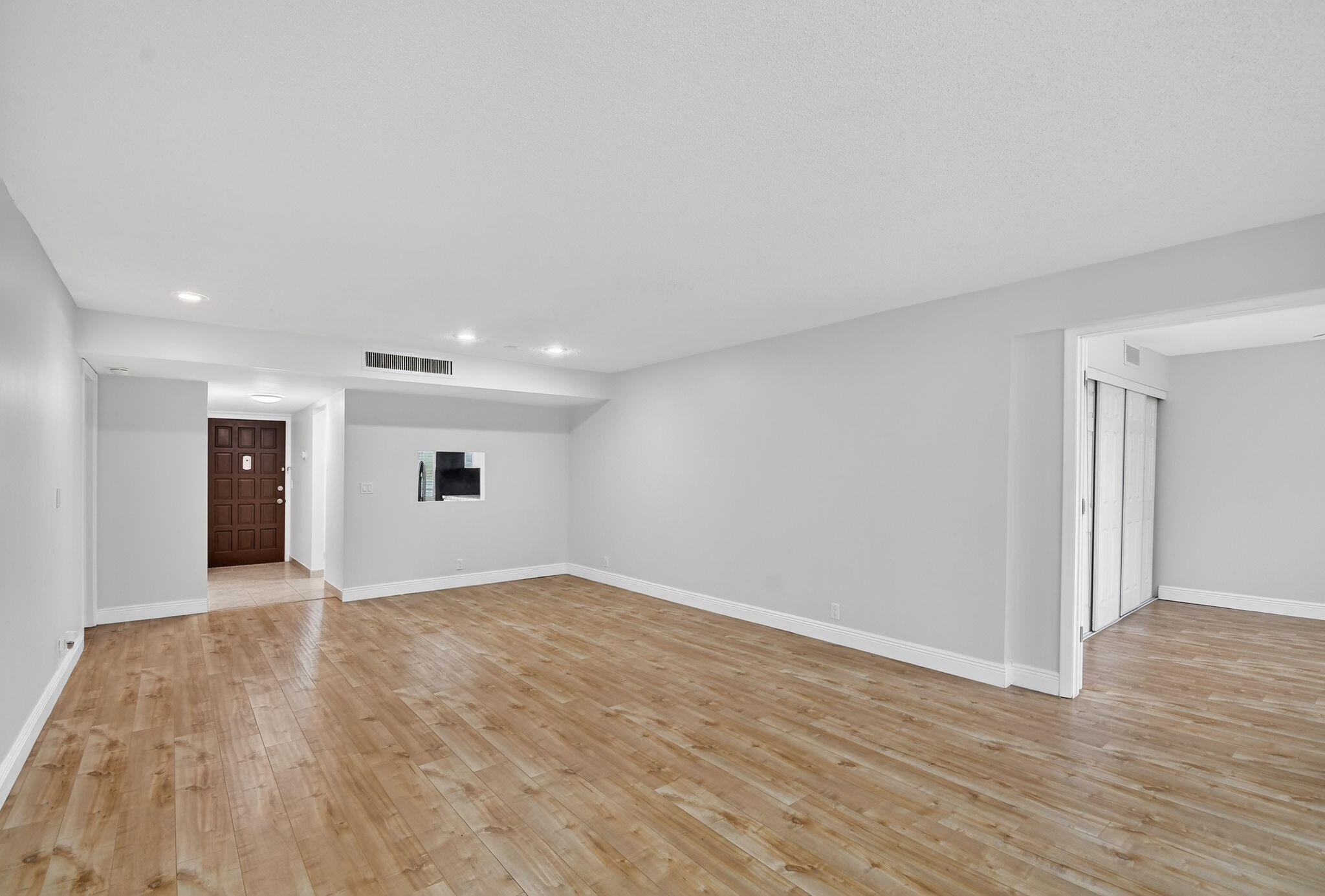 FOUNTAINS OF PALM BEACH CONDO 7 - Residential Lease
