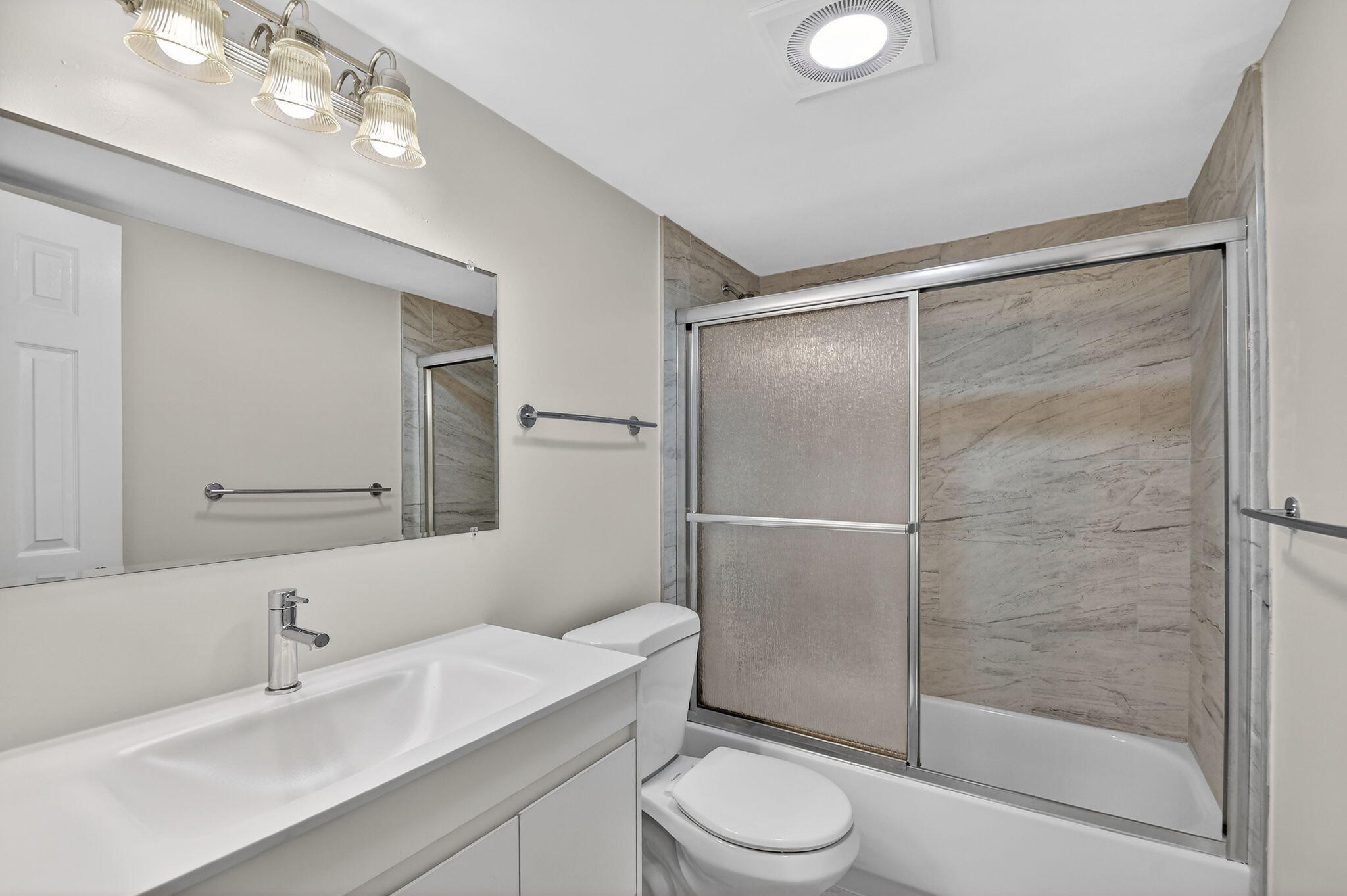 FOUNTAINS OF PALM BEACH CONDO 7 - Residential Lease