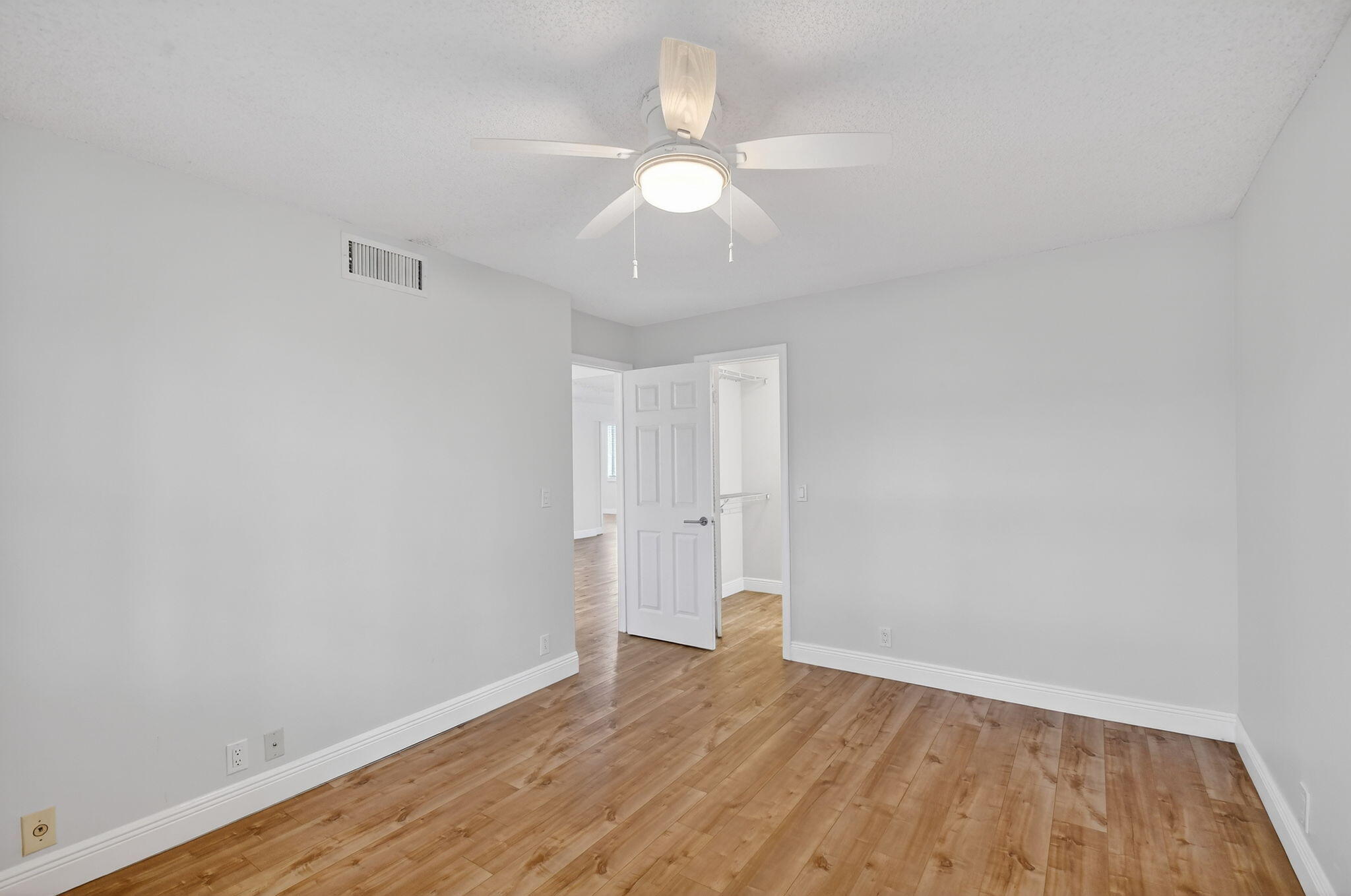 FOUNTAINS OF PALM BEACH CONDO 7 - Residential Lease
