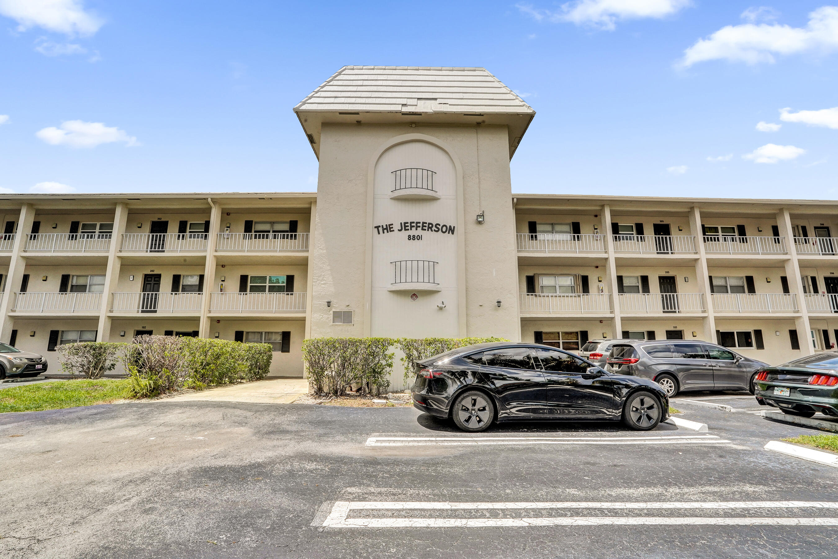 JEFFERSON OF CORAL SPRINGS - Residential