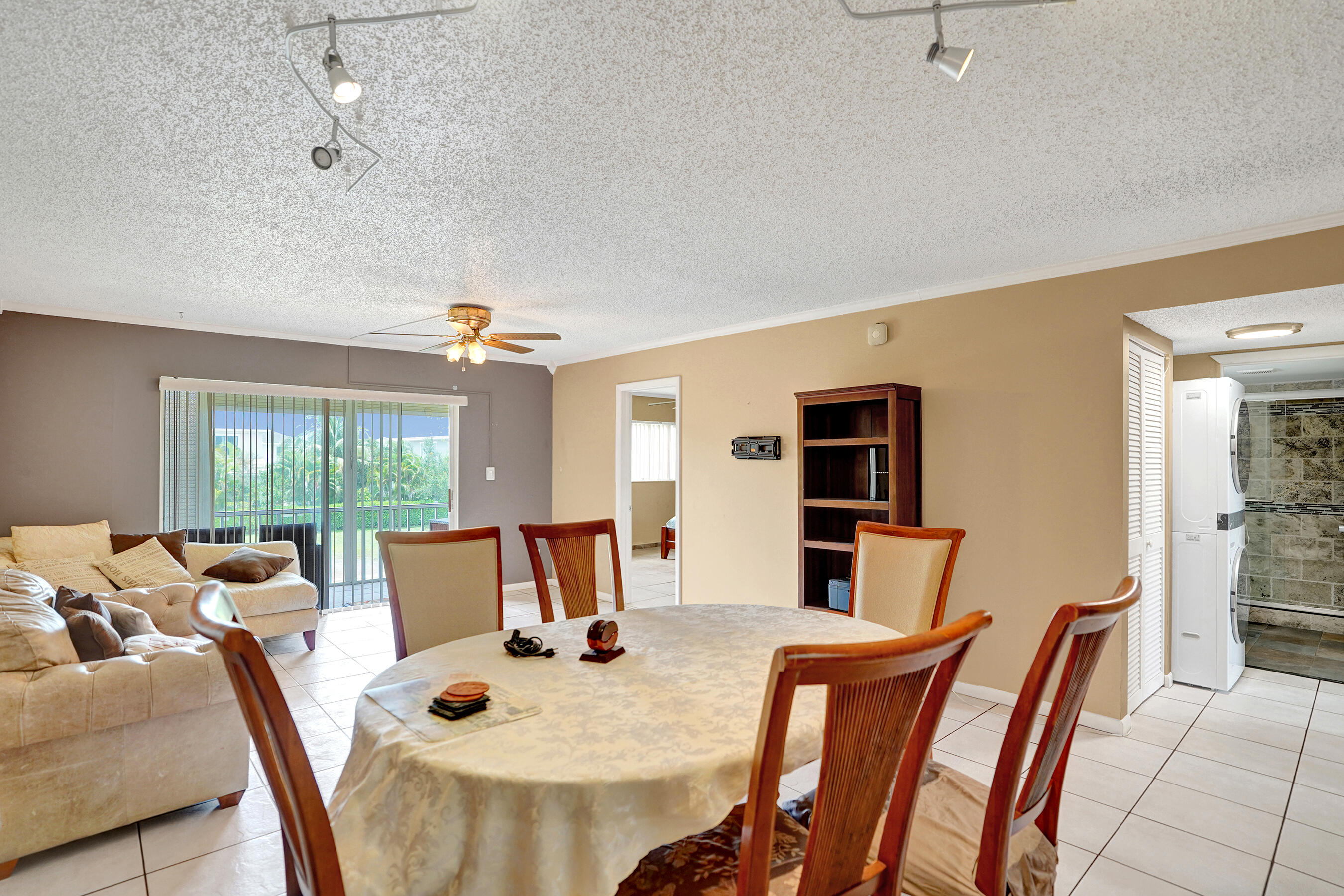 JEFFERSON OF CORAL SPRINGS - Residential