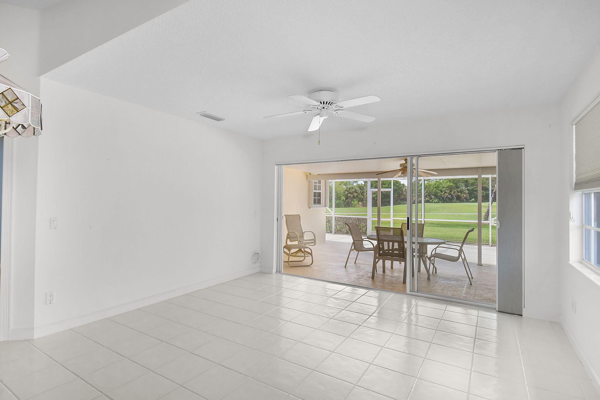 DOUBLE TREE - Residential
