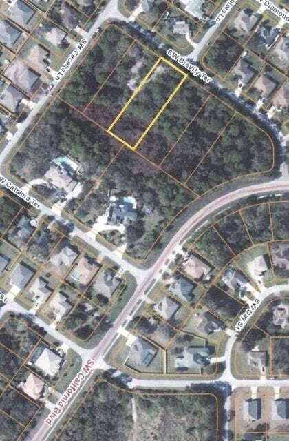REALLY NICE LAND! WON'T LAST! Great location to build your dream home located with quick access in minutes to I 95, Turnpike, to the beaches and shopping's. Land Size 0.67 acres
29,381 sqft