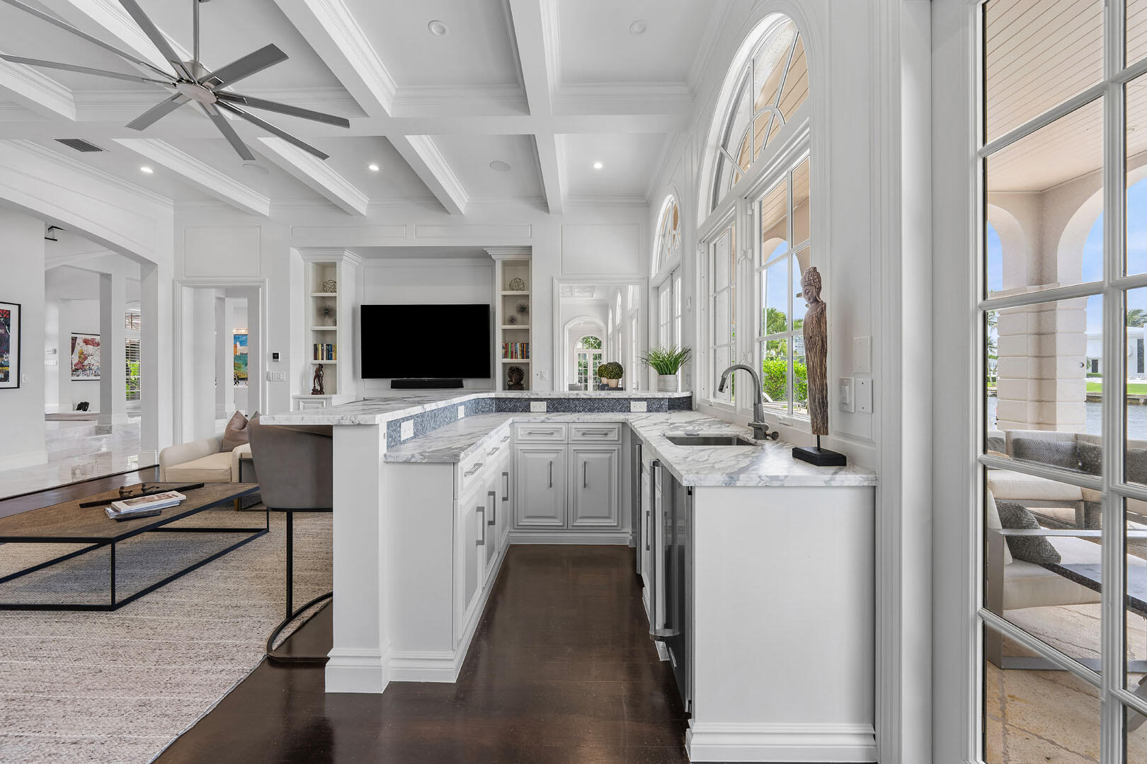 ROYAL PALM YACHT & COUNTRY CLUB - Residential