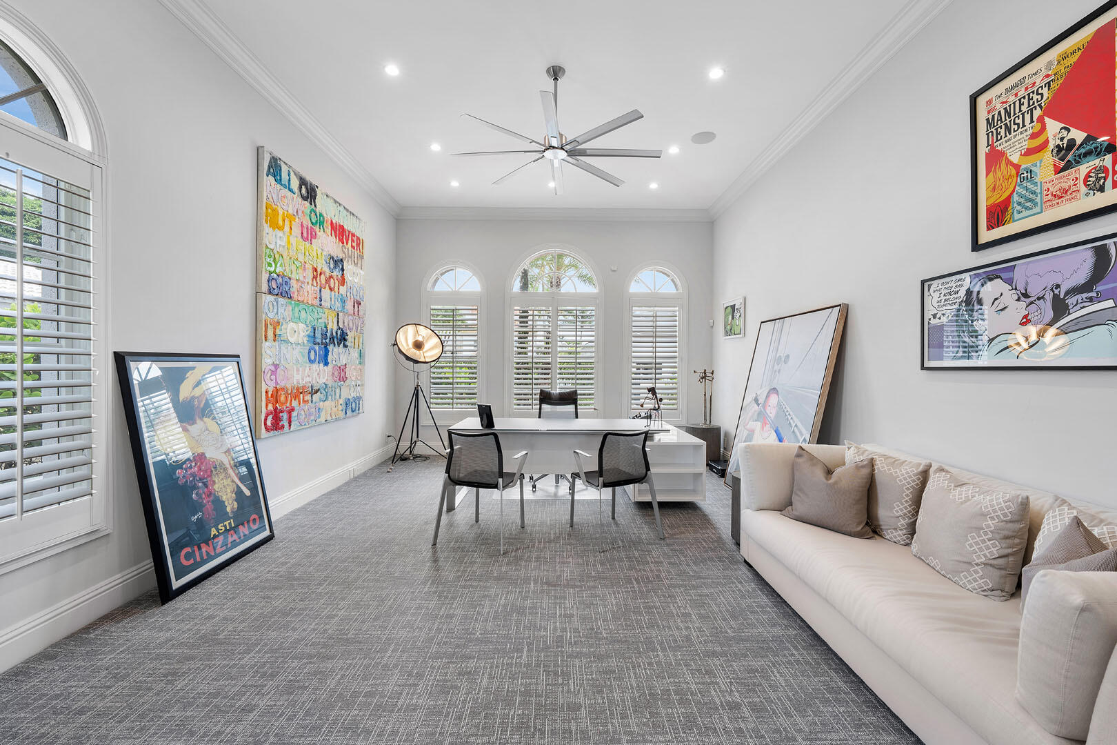 ROYAL PALM YACHT & COUNTRY CLUB - Residential