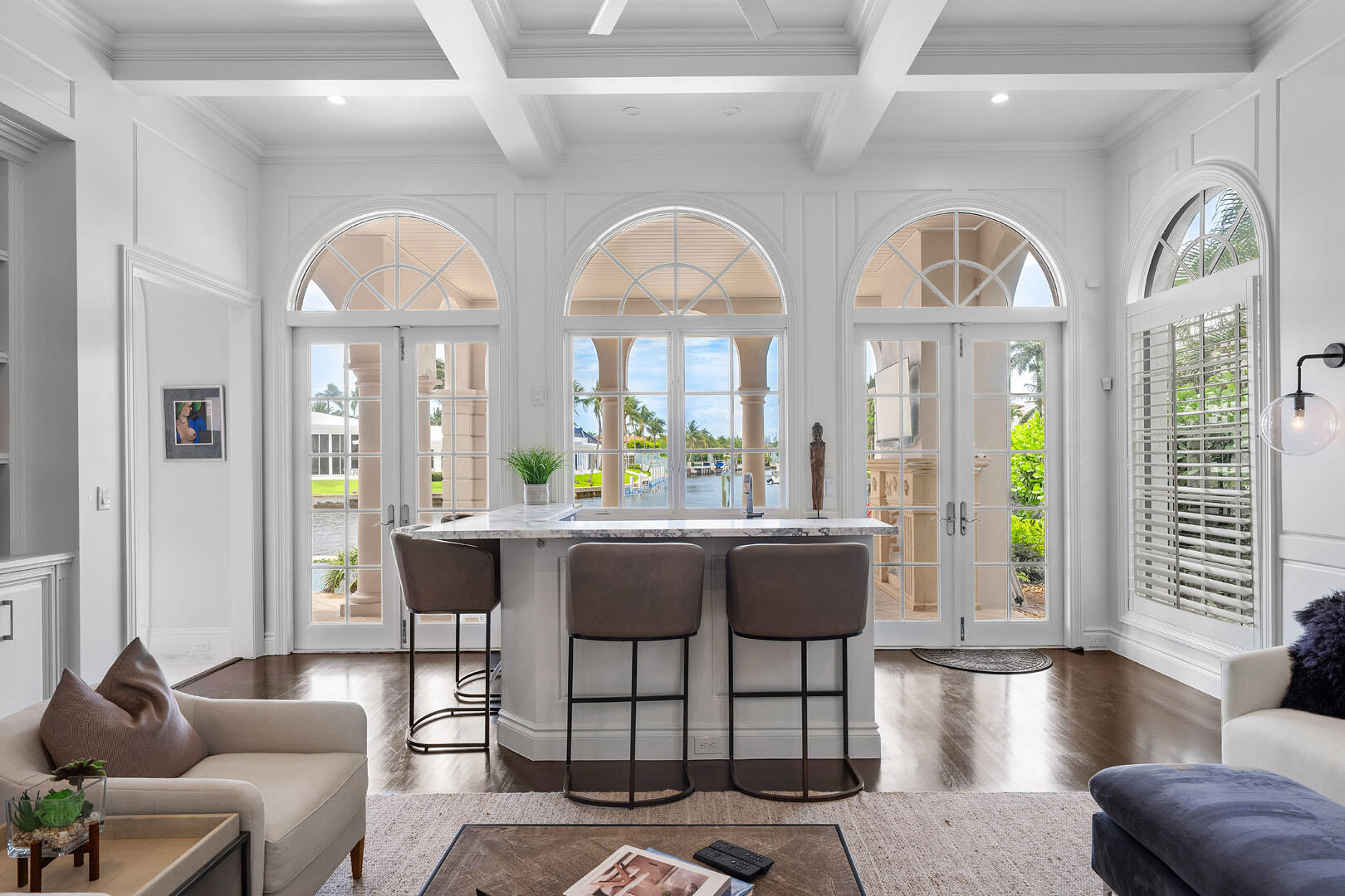 ROYAL PALM YACHT & COUNTRY CLUB - Residential
