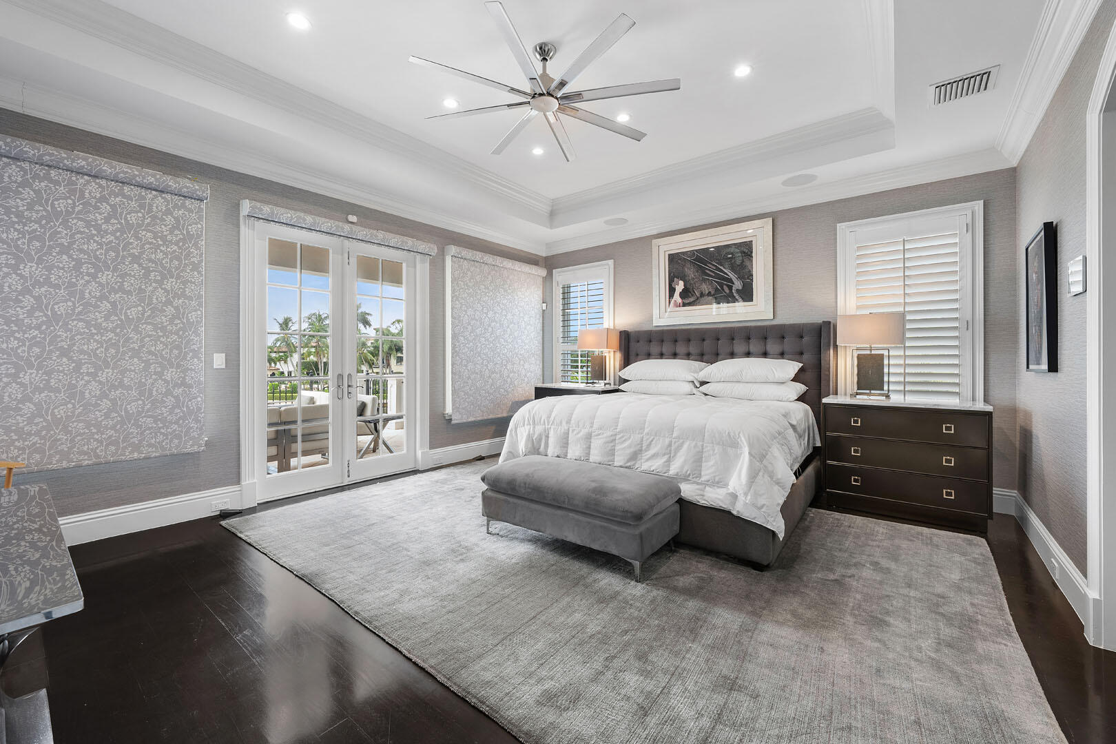 ROYAL PALM YACHT & COUNTRY CLUB - Residential