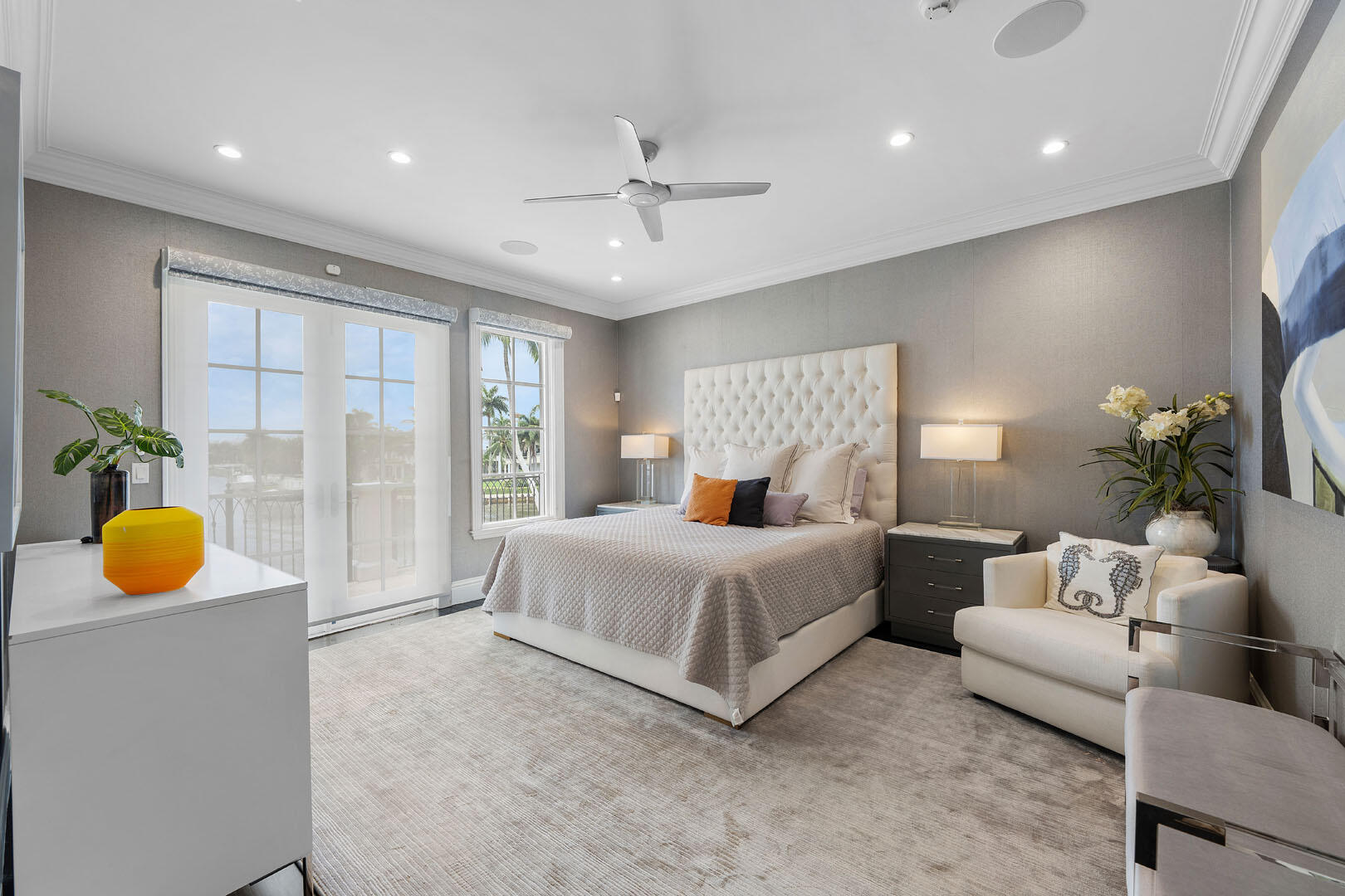 ROYAL PALM YACHT & COUNTRY CLUB - Residential