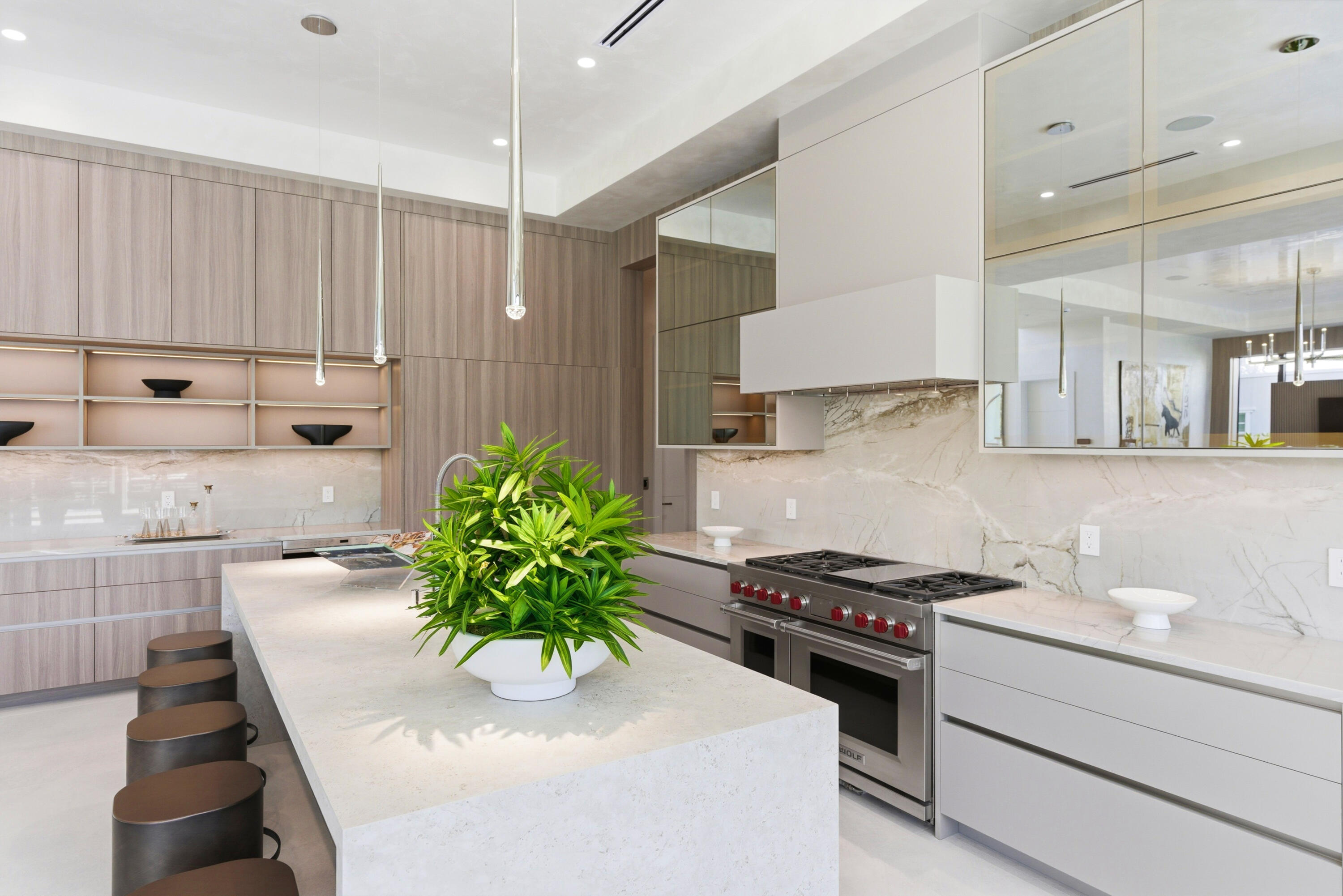 GOLDEN HARBOUR - Residential