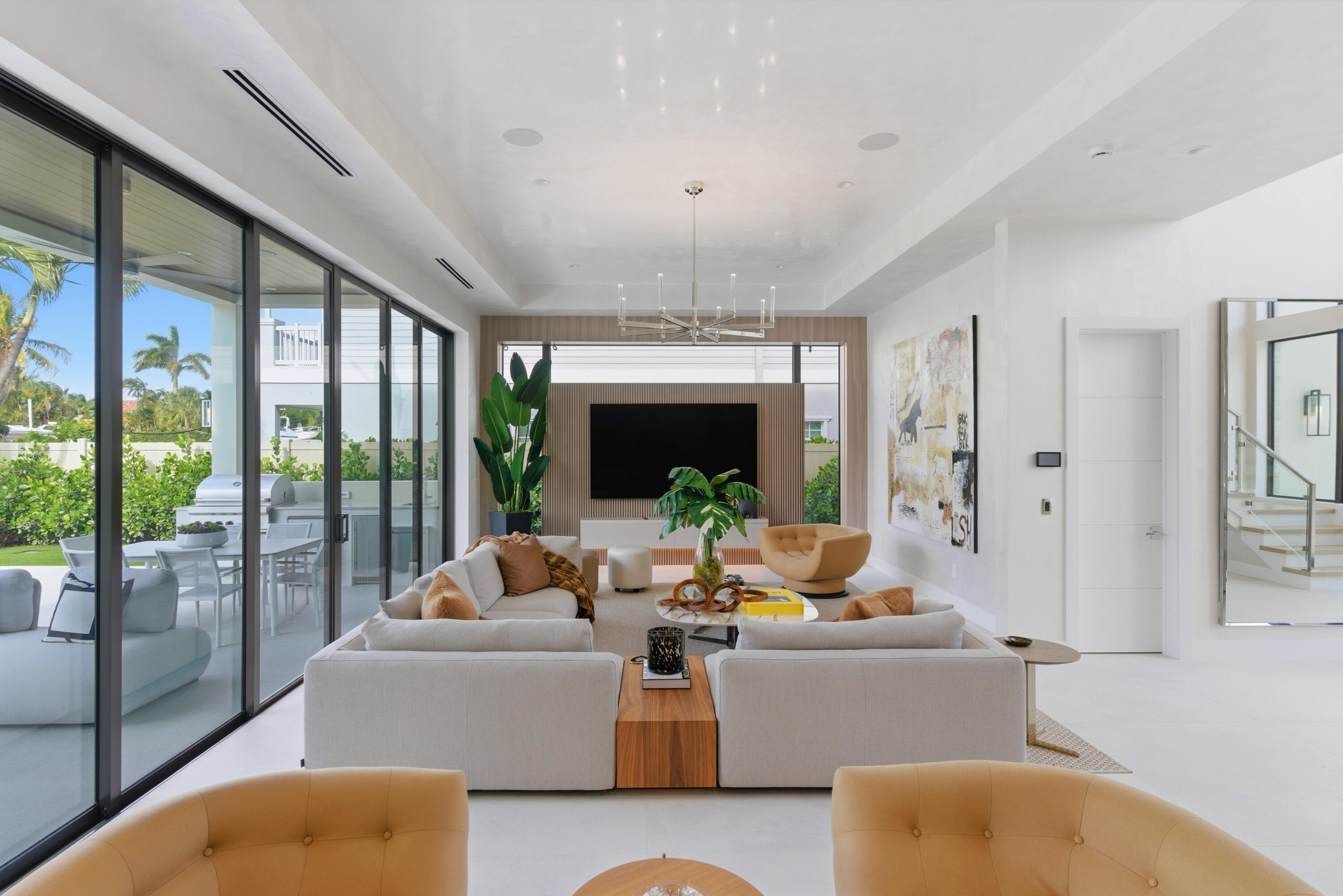 GOLDEN HARBOUR - Residential