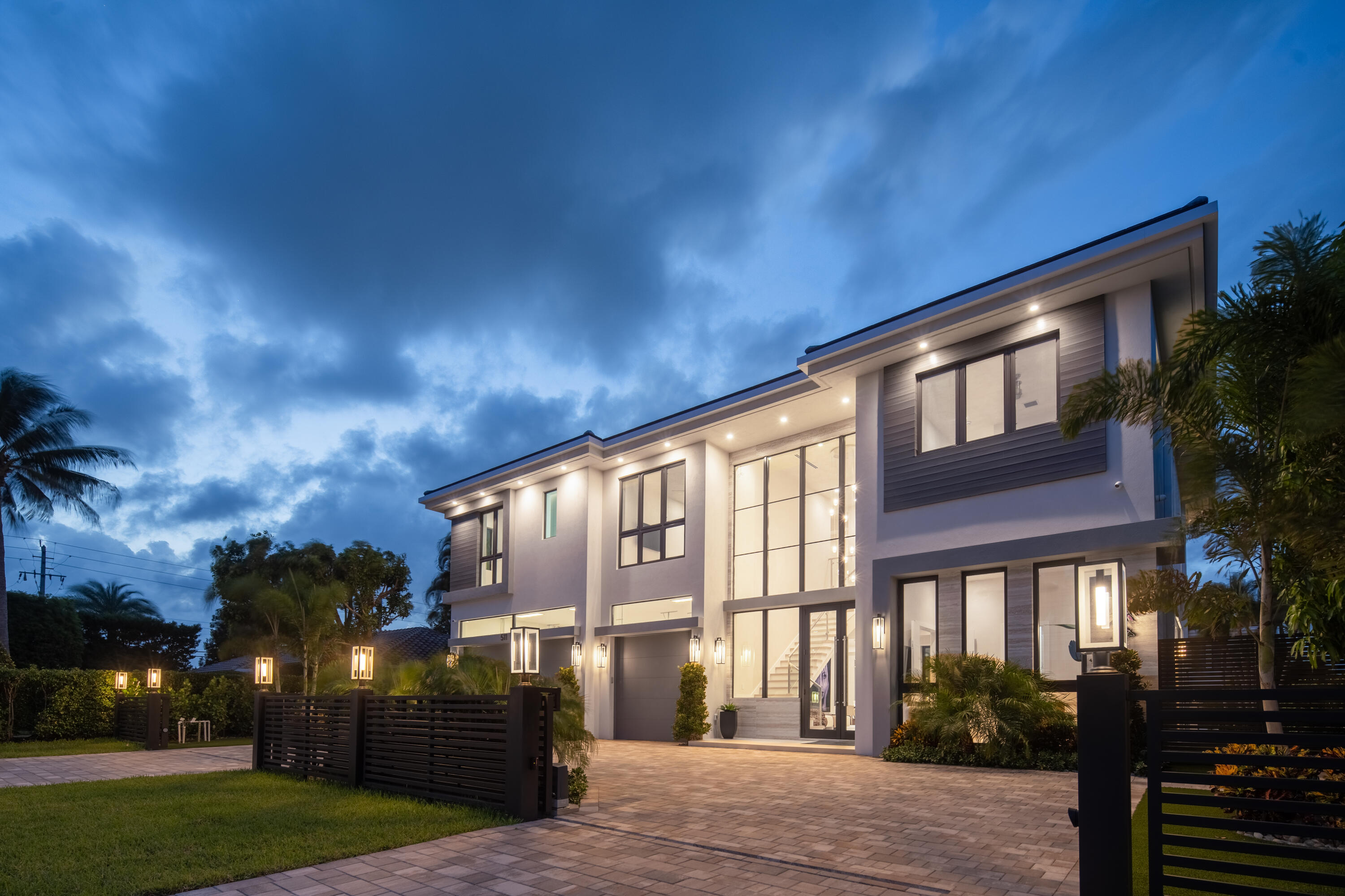 GOLDEN HARBOUR - Residential