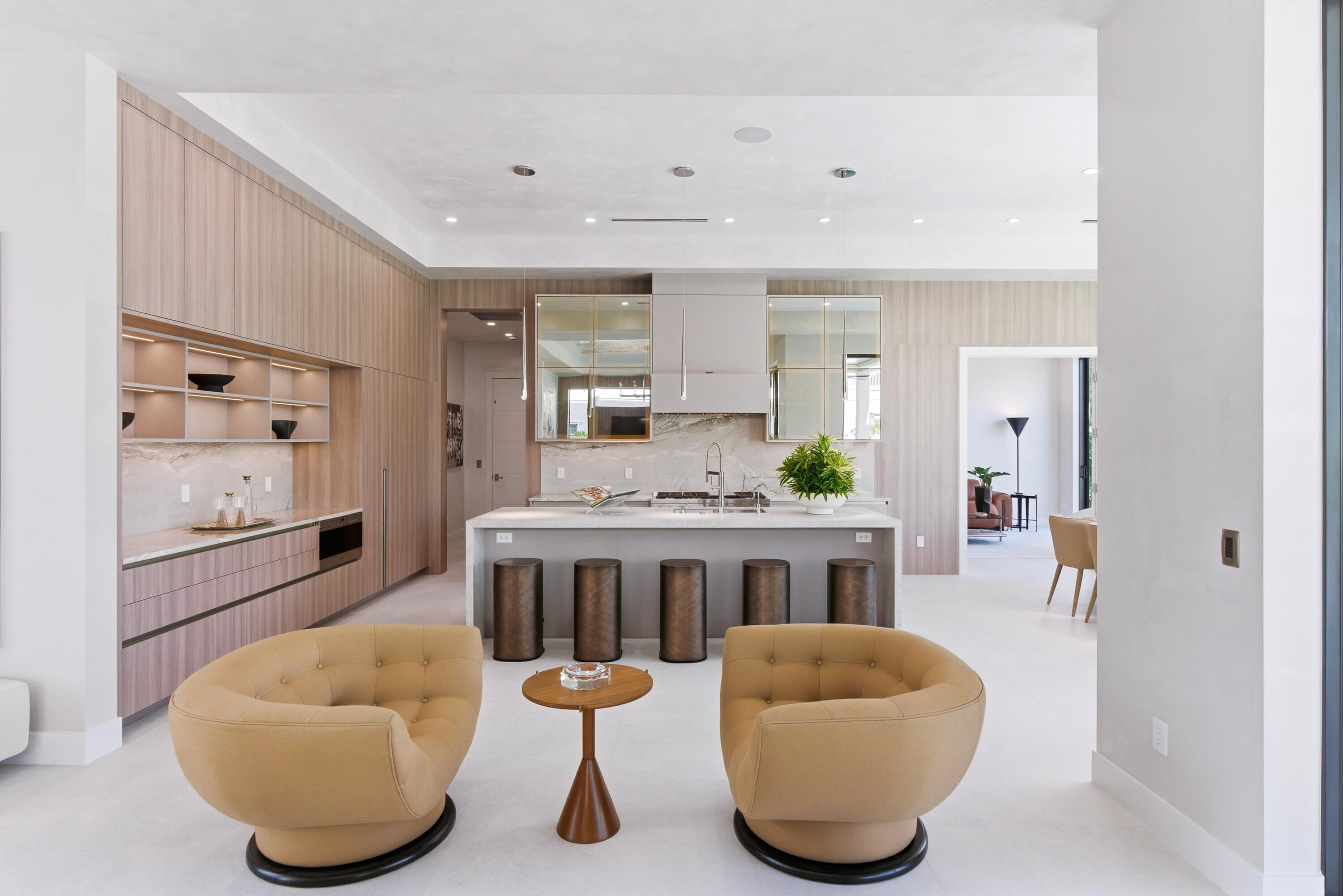 GOLDEN HARBOUR - Residential