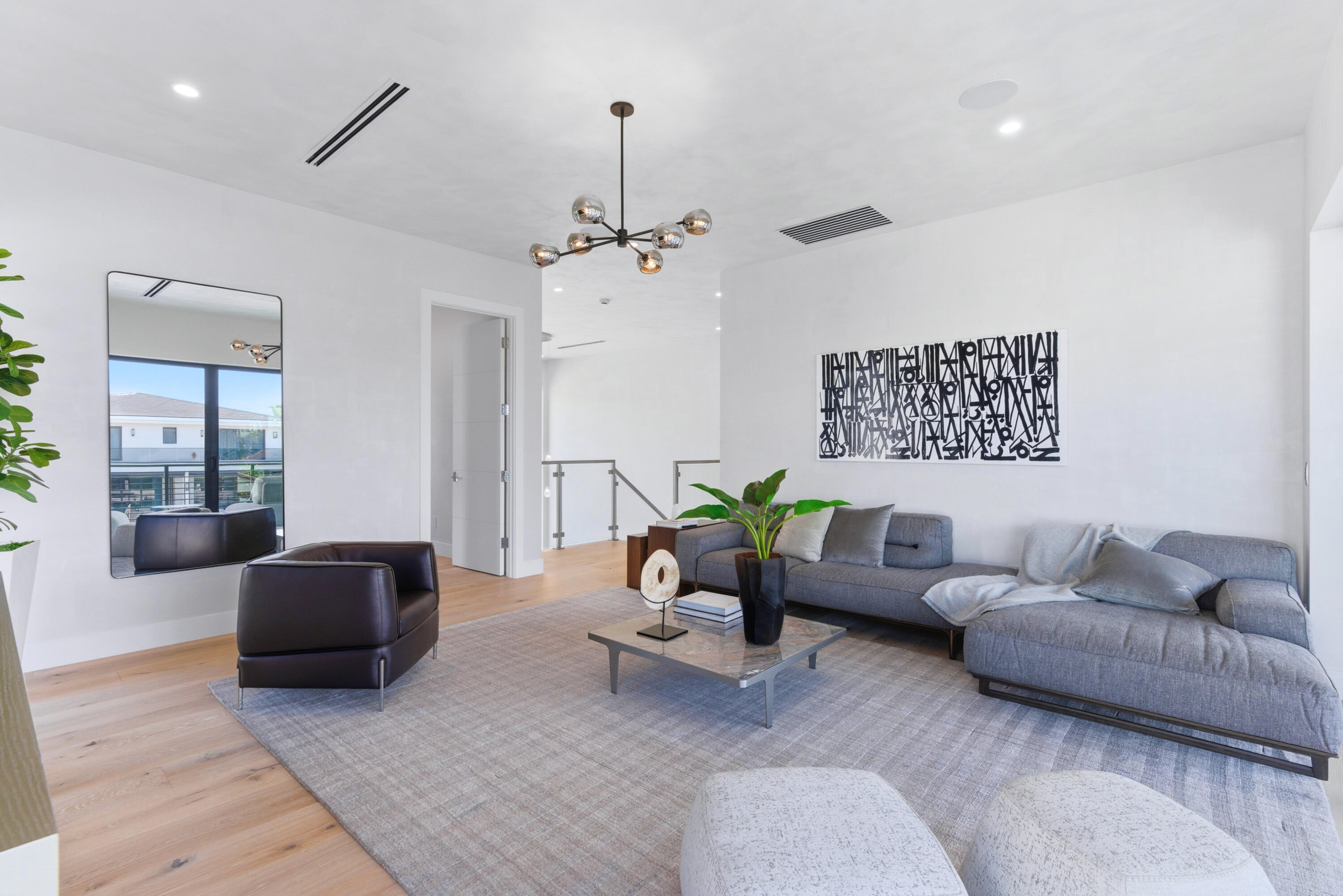 GOLDEN HARBOUR - Residential