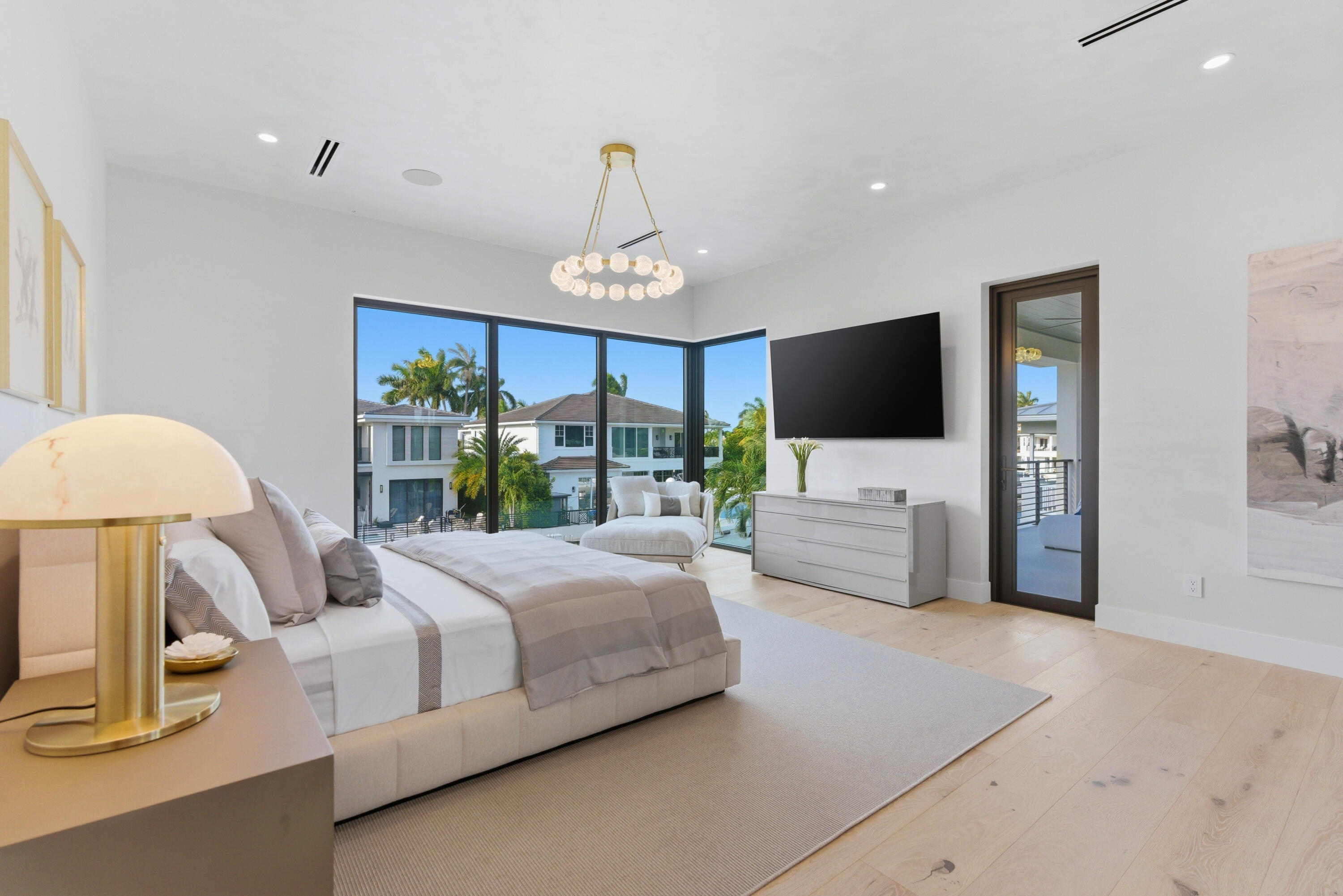 GOLDEN HARBOUR - Residential