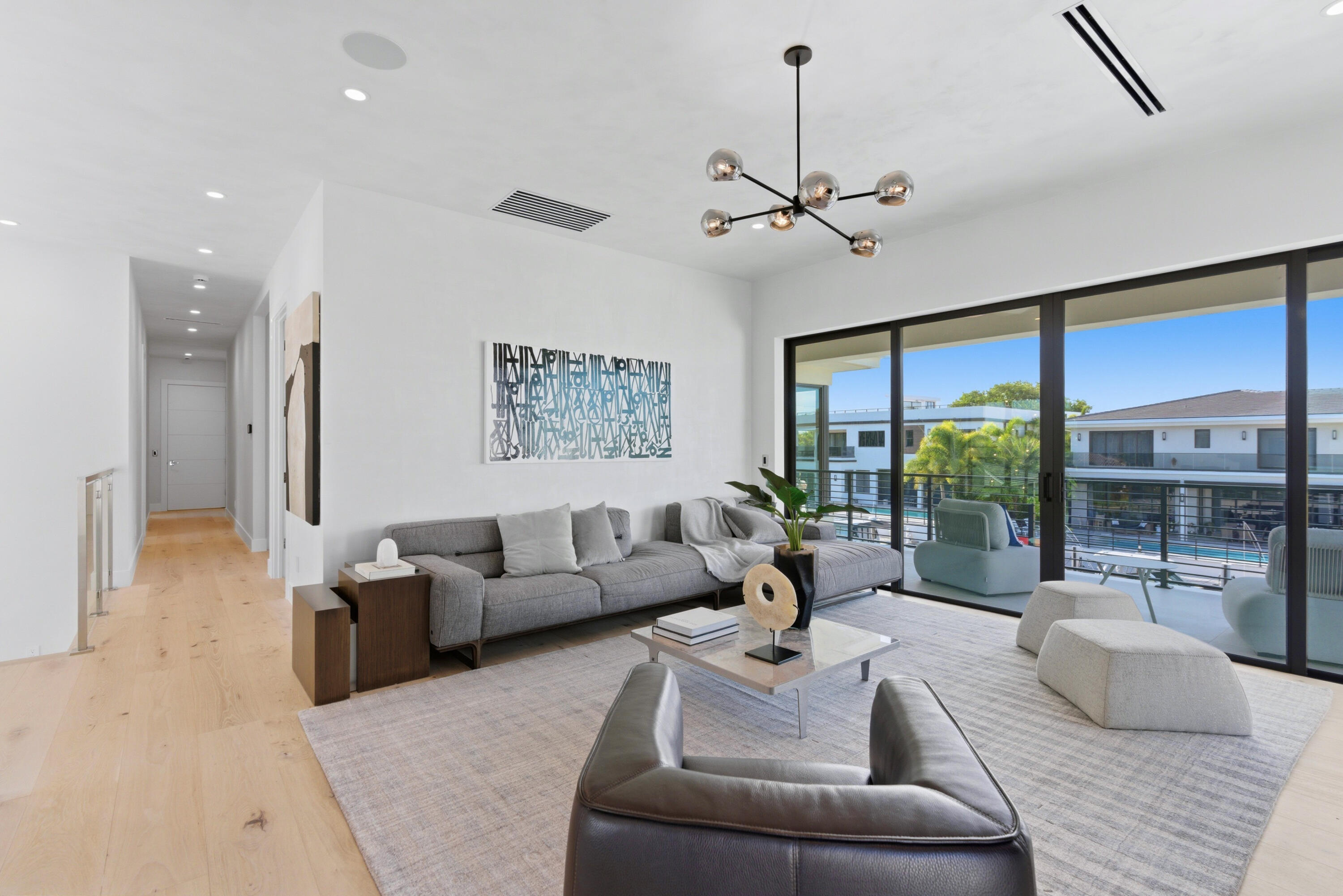 GOLDEN HARBOUR - Residential