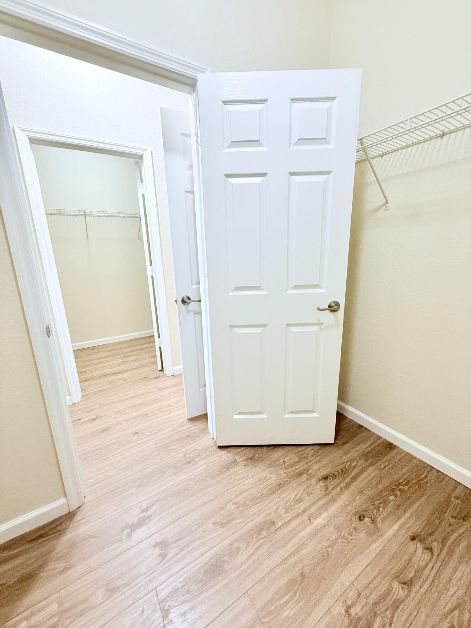 PALOMA LAKES PLAT - Residential Lease