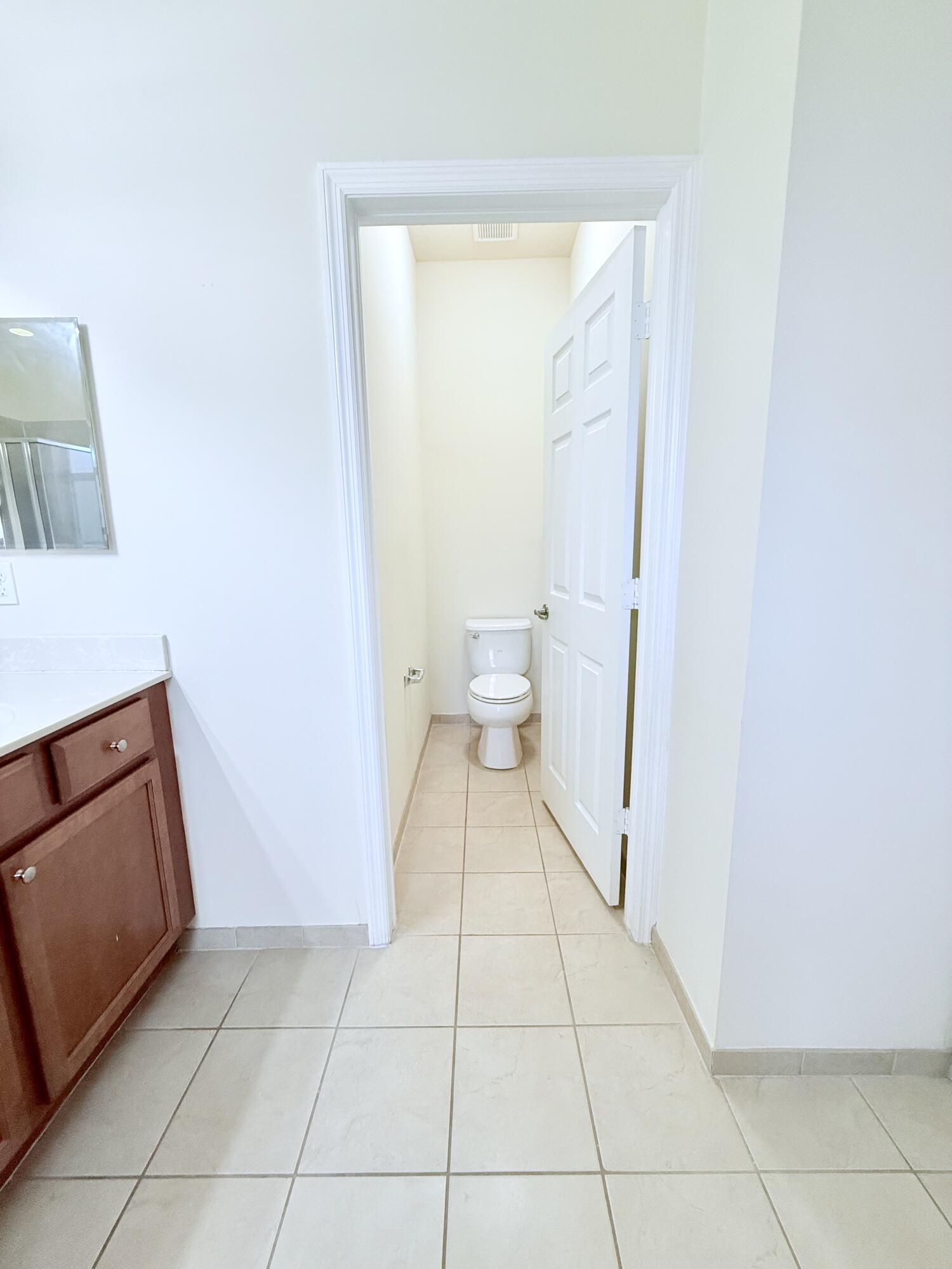 PALOMA LAKES PLAT - Residential Lease
