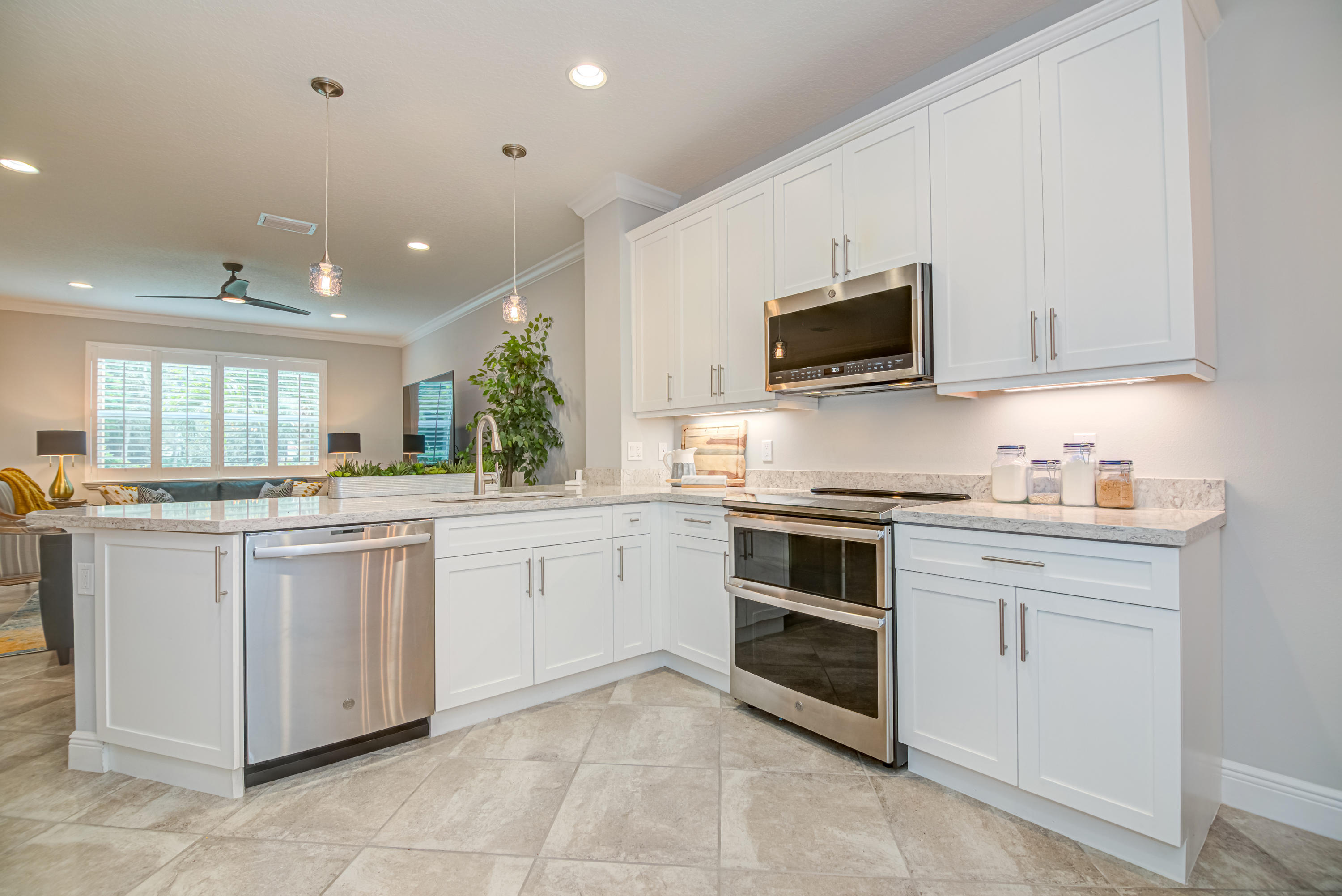BINKS POINTE - Residential