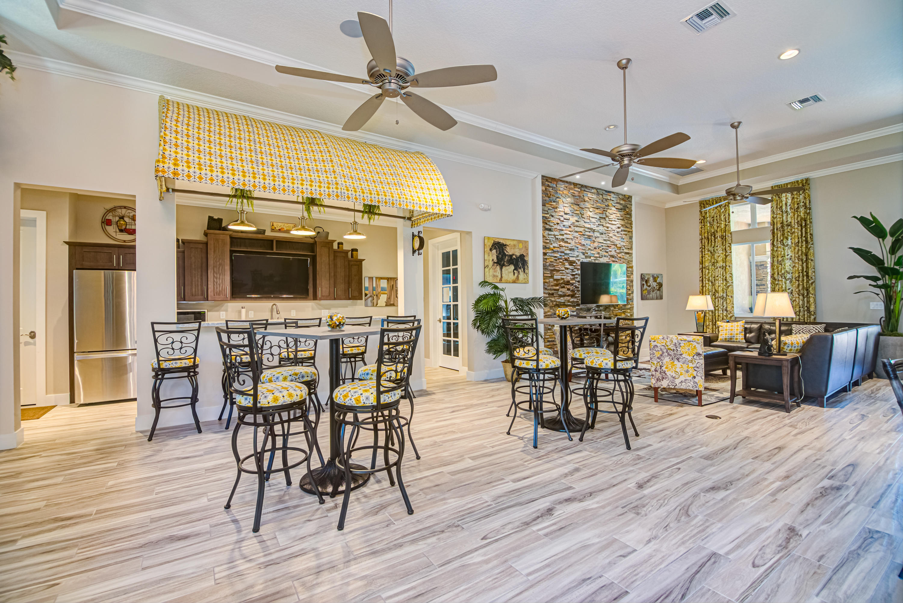 BINKS POINTE - Residential