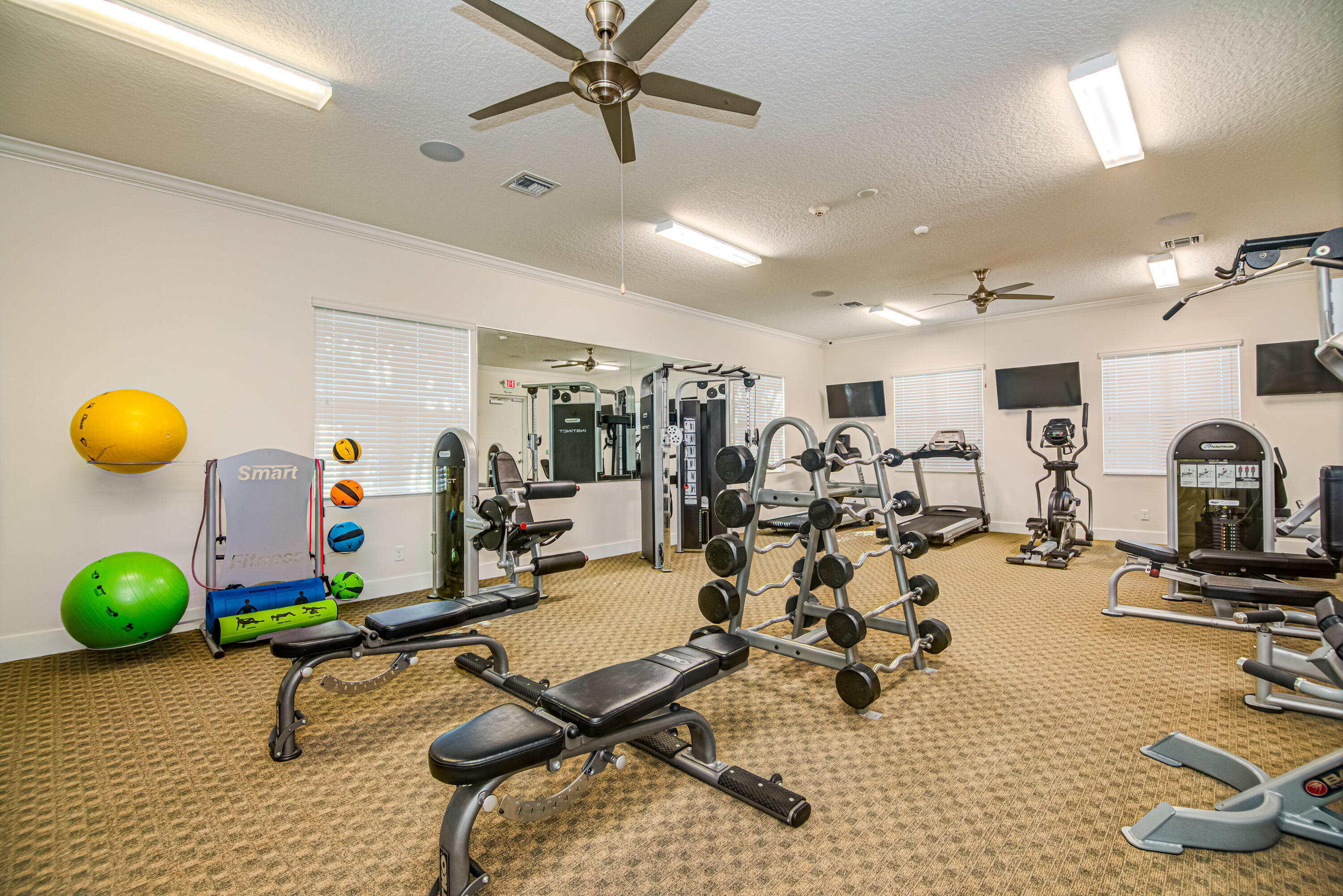 BINKS POINTE - Residential