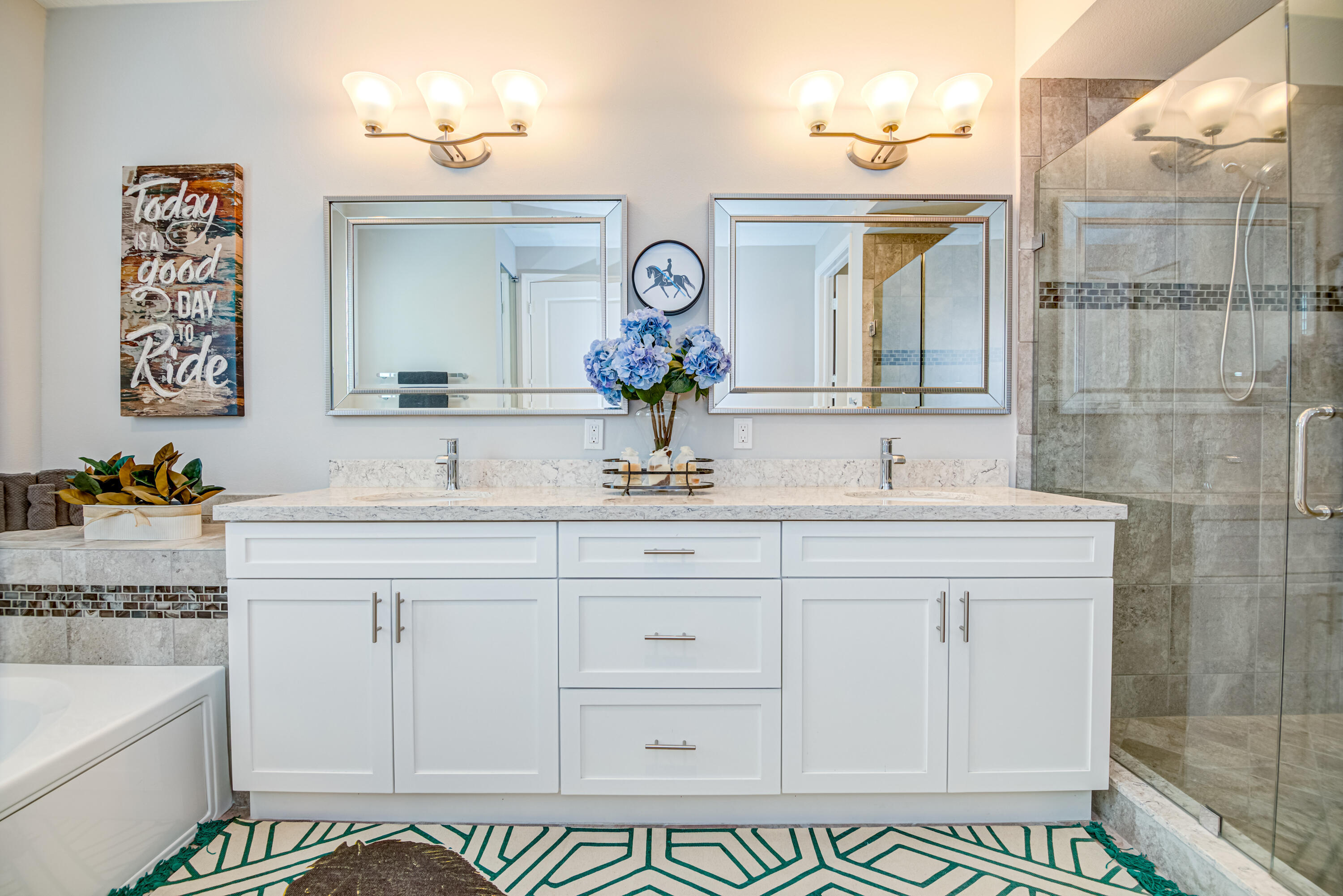 BINKS POINTE - Residential