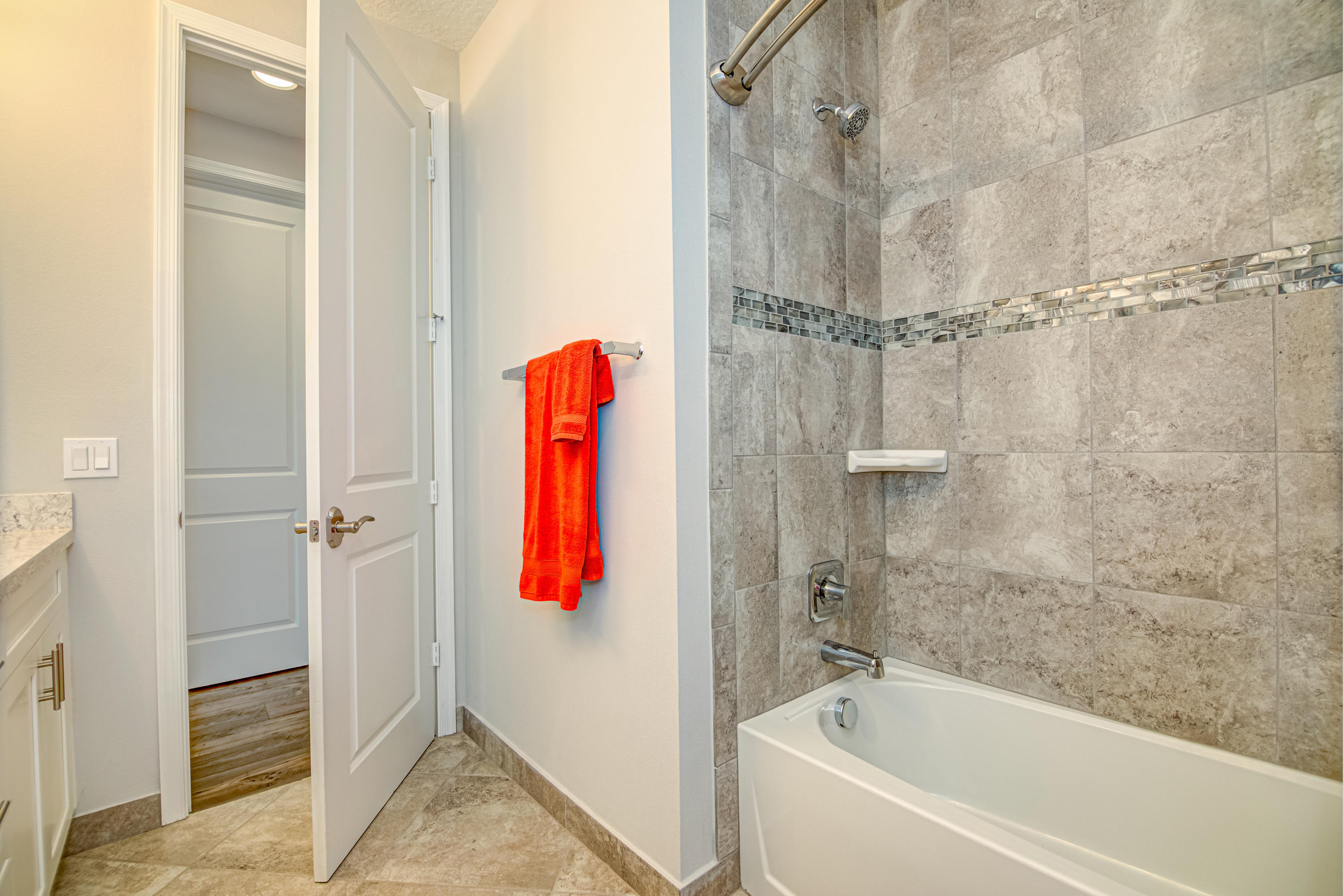 BINKS POINTE - Residential