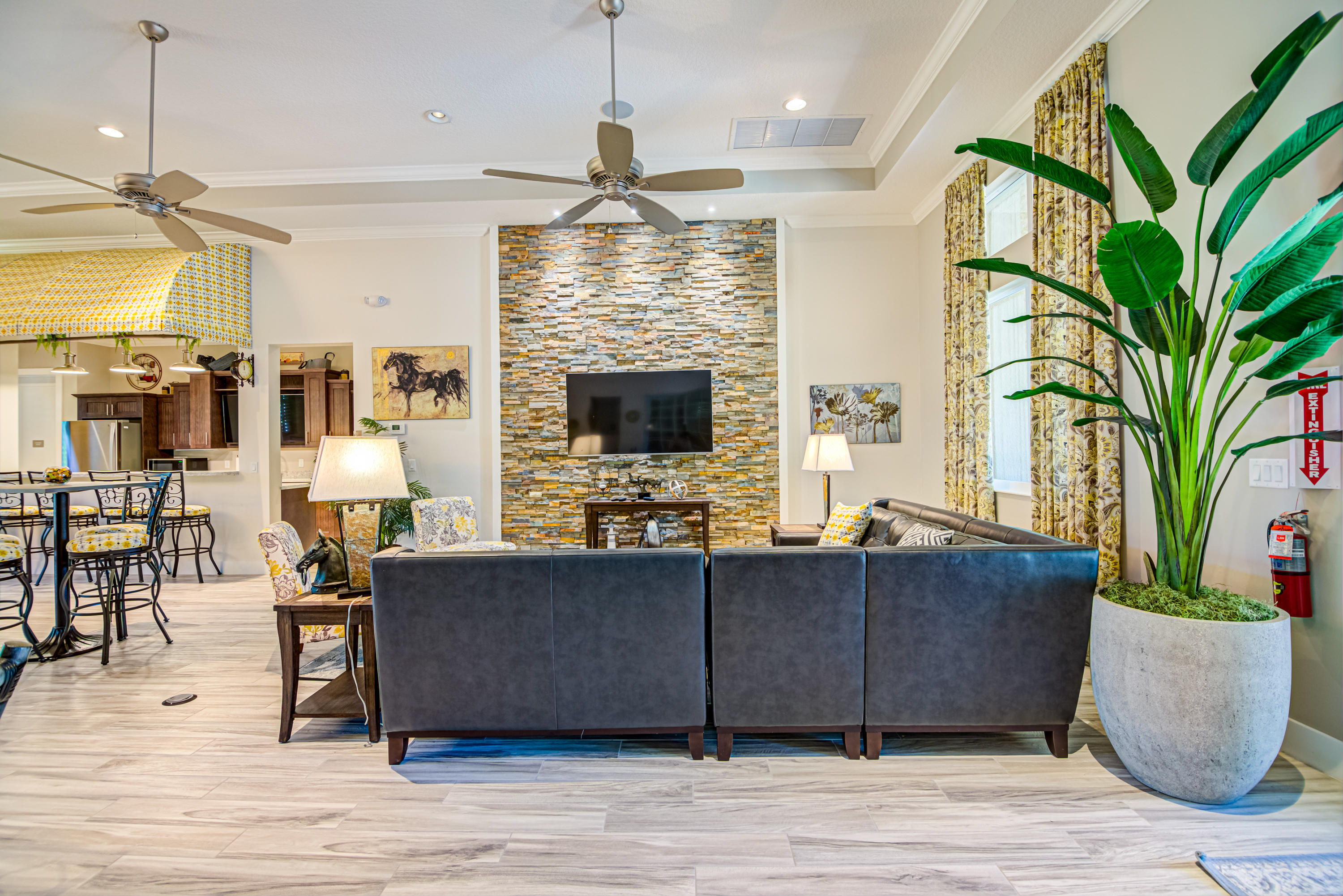 BINKS POINTE - Residential