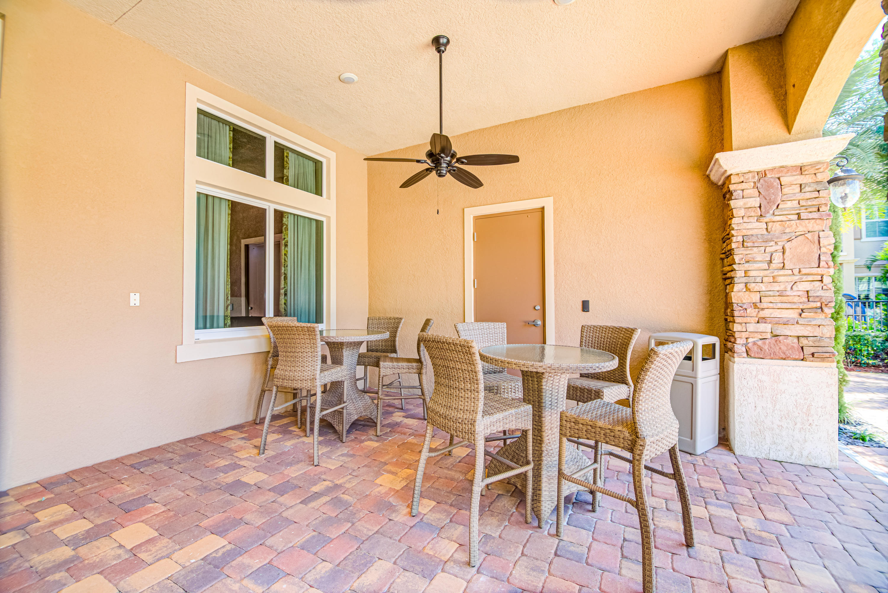 BINKS POINTE - Residential