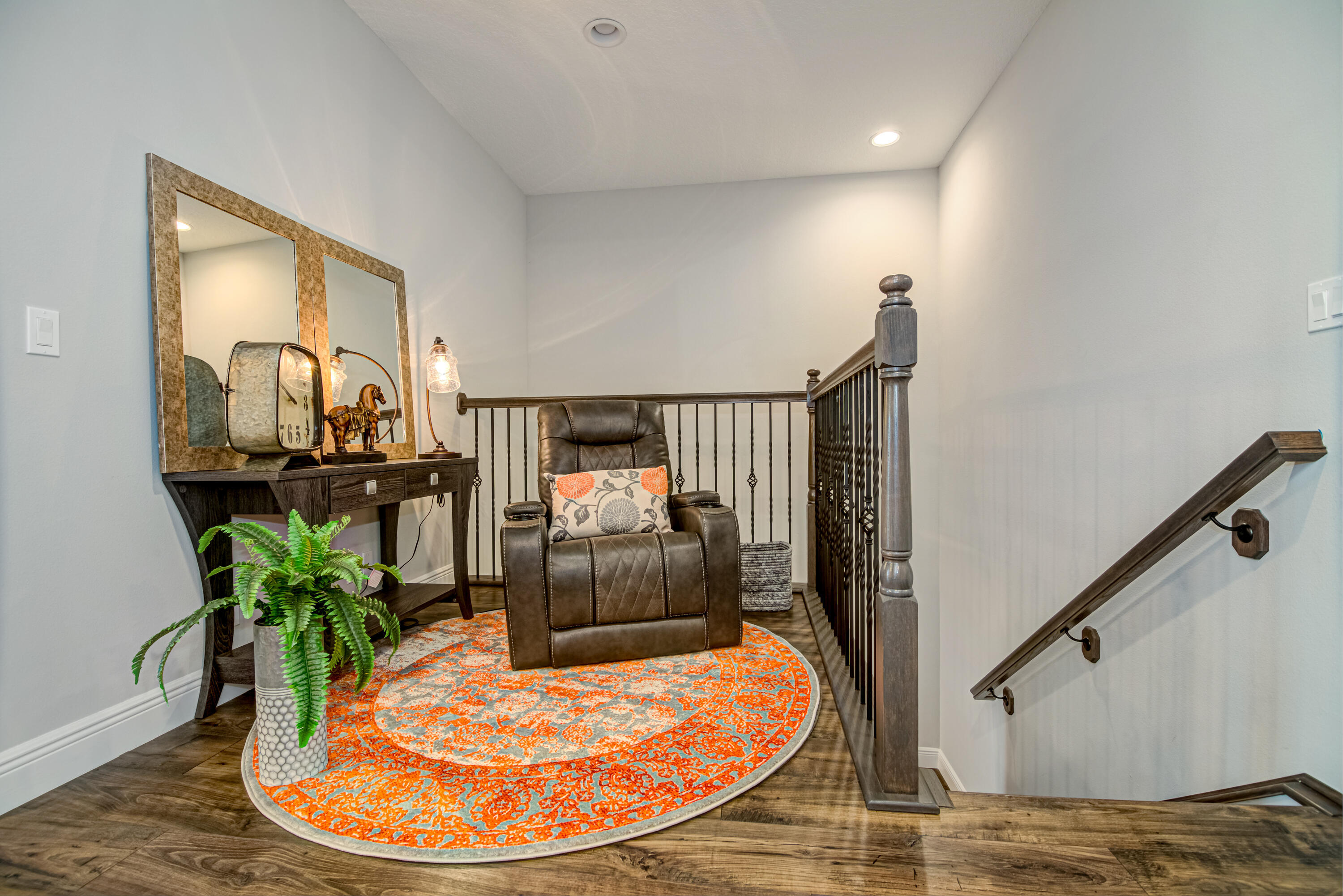BINKS POINTE - Residential