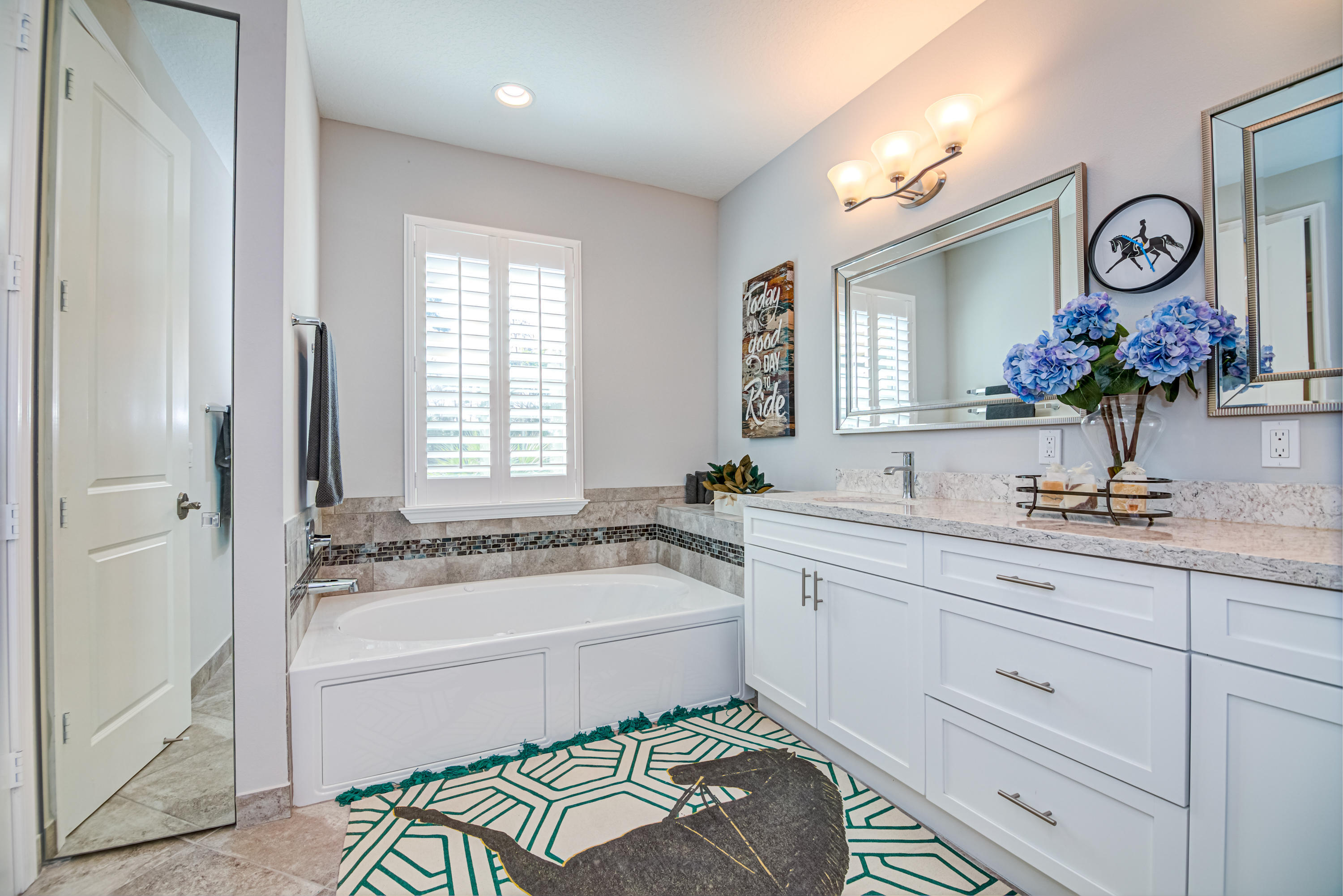 BINKS POINTE - Residential