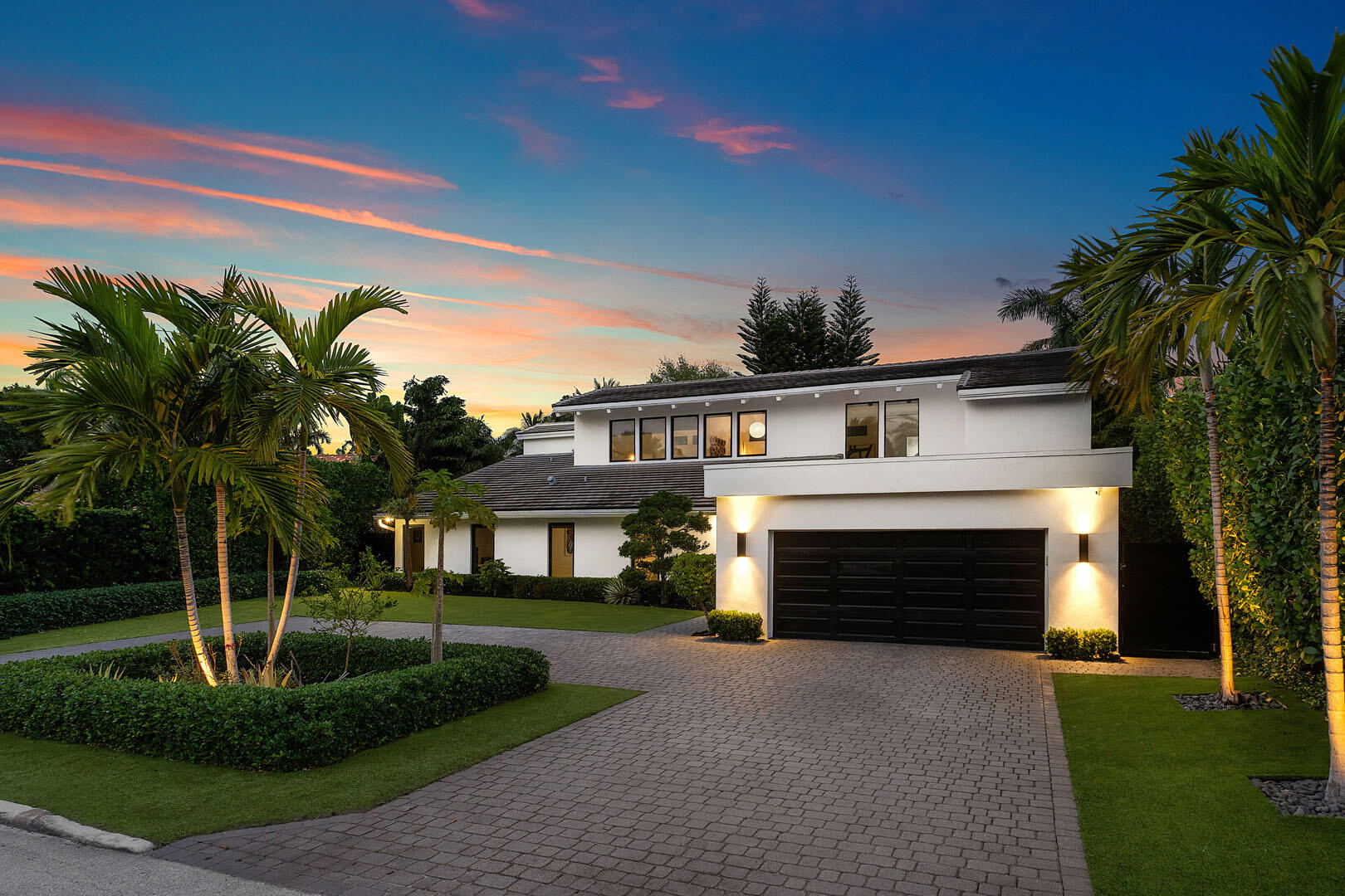 ROYAL PALM YACHT & COUNTRY CLUB - Residential