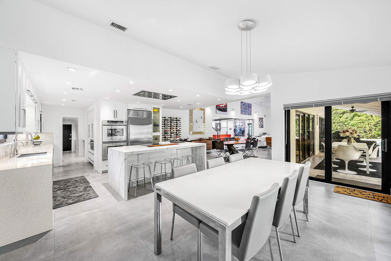 ROYAL PALM YACHT & COUNTRY CLUB - Residential
