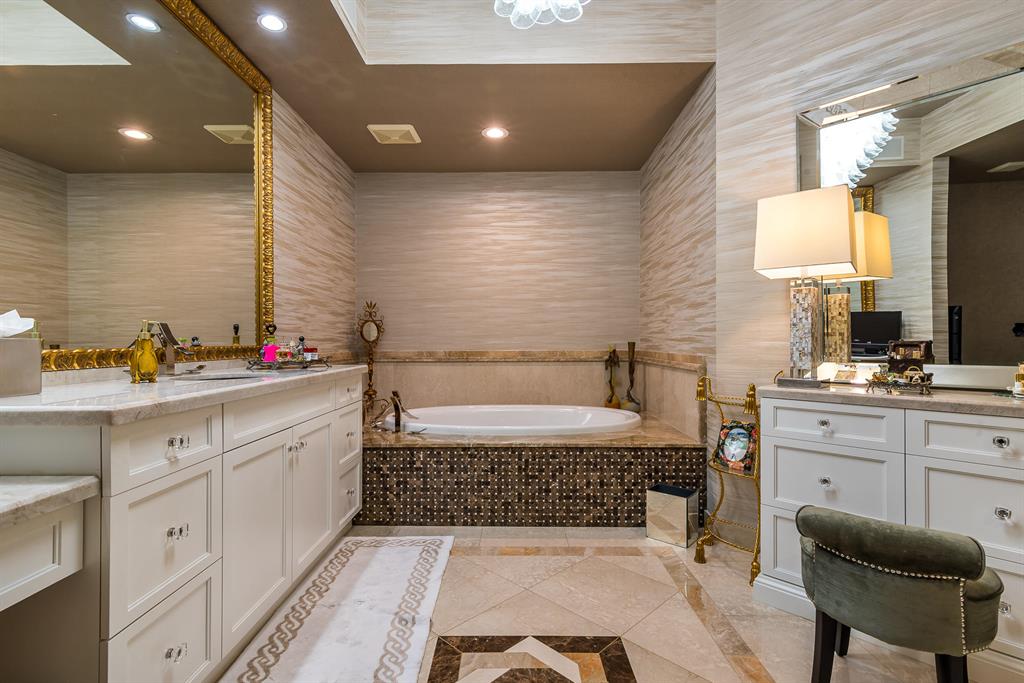 MIZNER GRAND CONDO - Residential