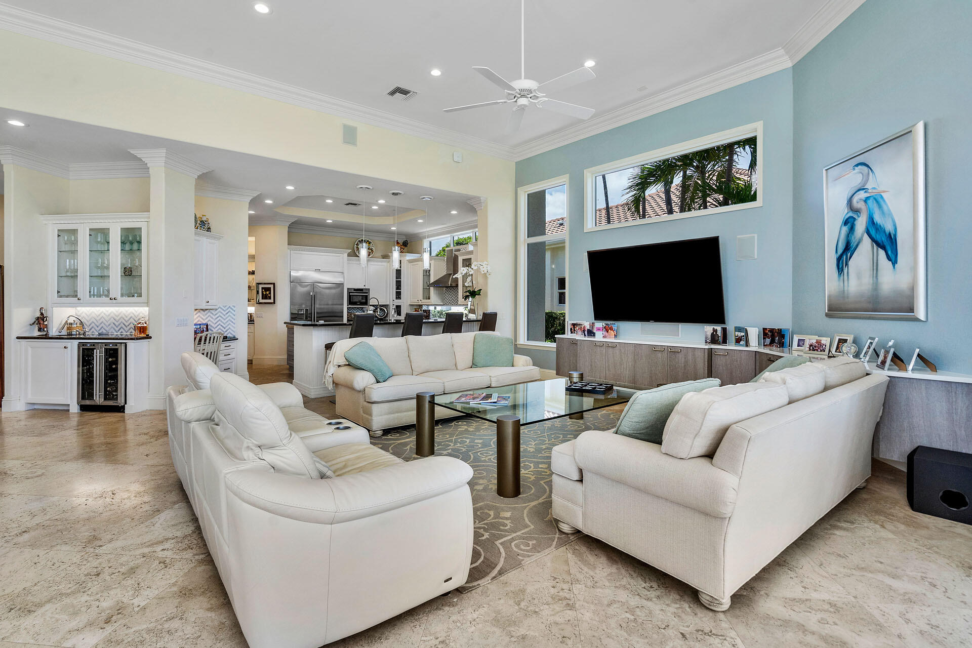 ROYAL PALM YACHT & COUNTRY CLUB - Residential